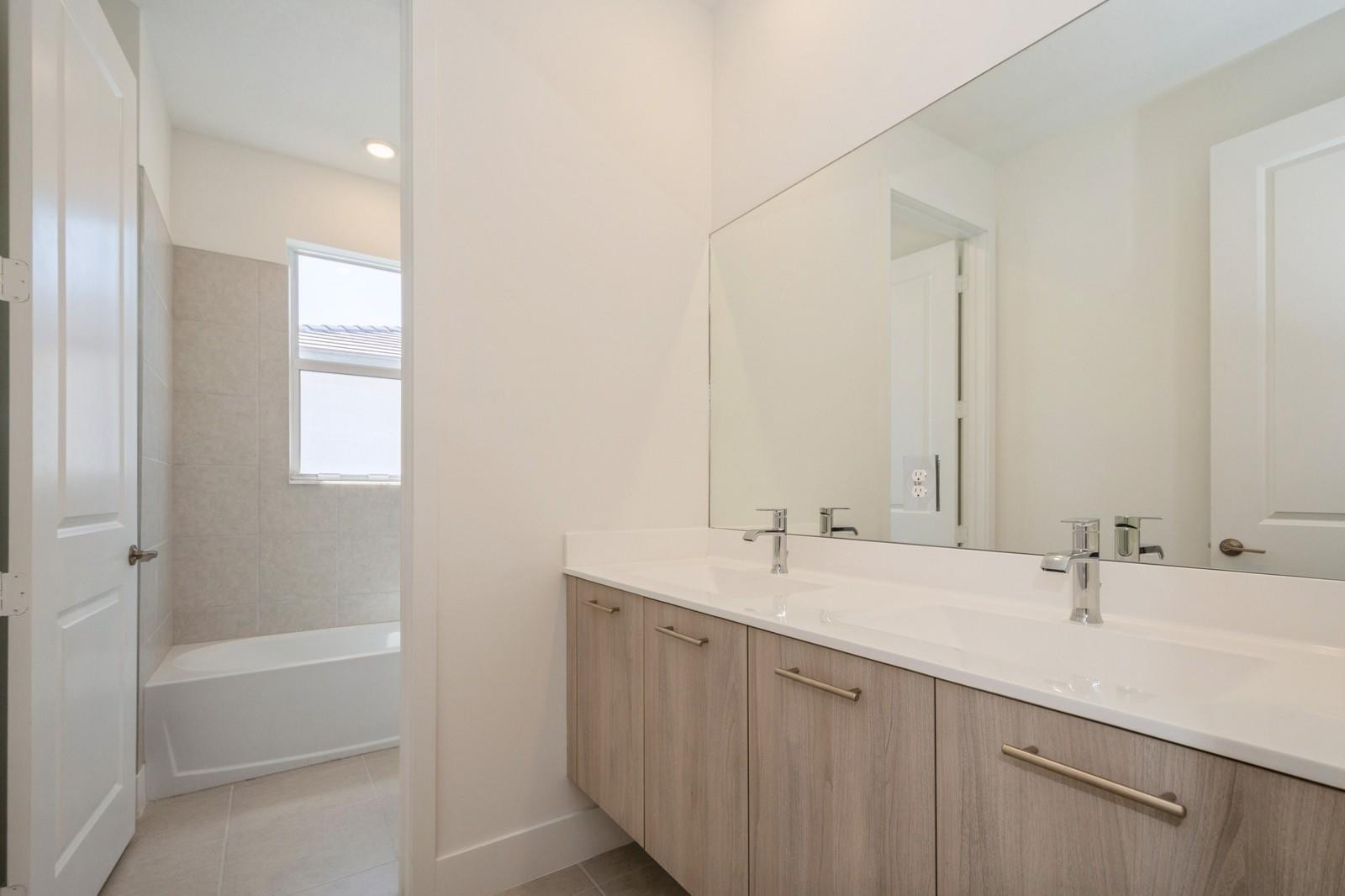 Crescent Ridge - Residential