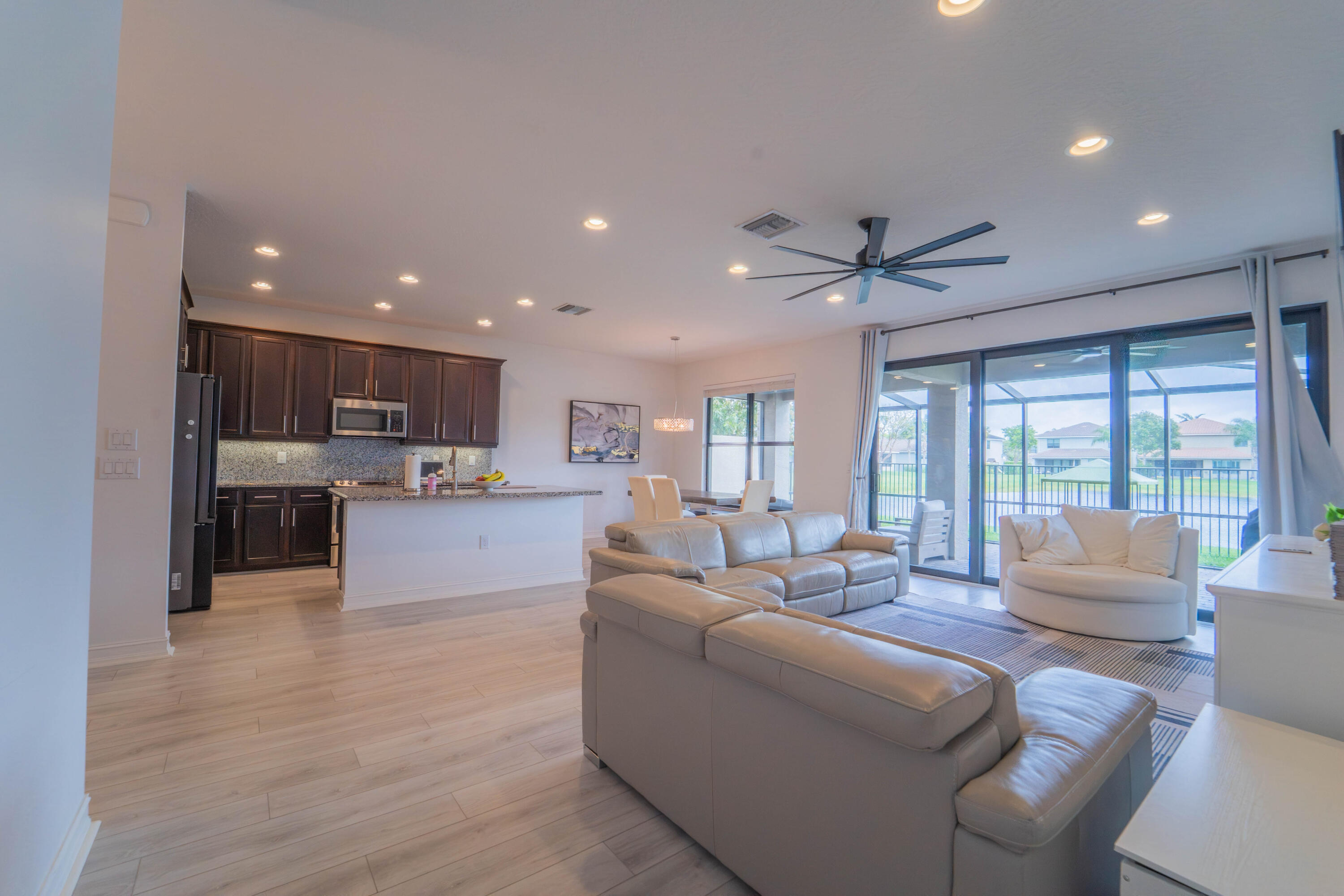 ATLANTIC COMMONS PL 5 - Residential