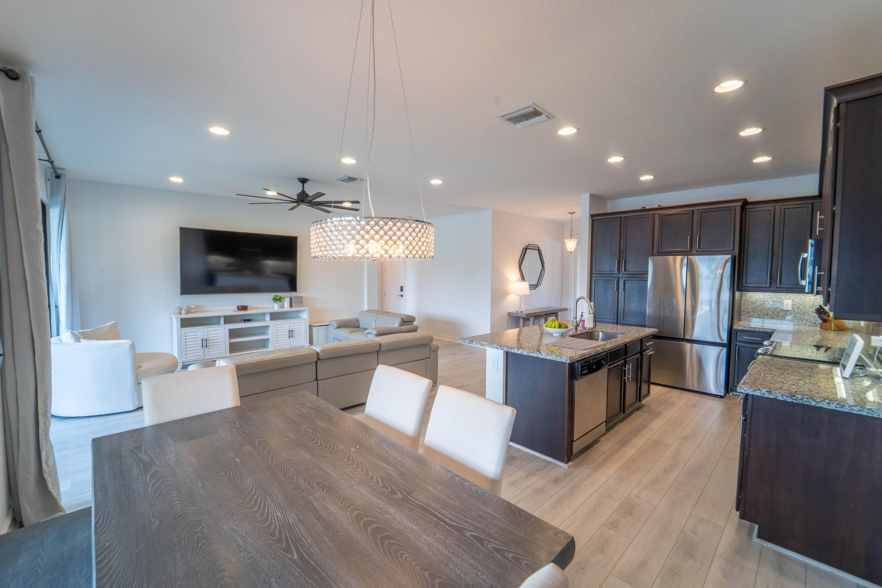 ATLANTIC COMMONS PL 5 - Residential