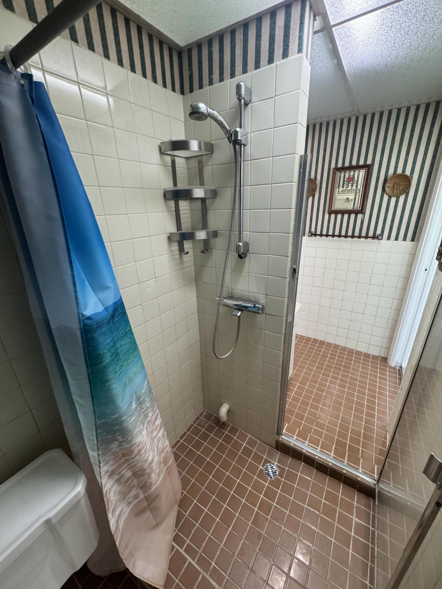 NORTH LAKE WORTH - Residential Lease