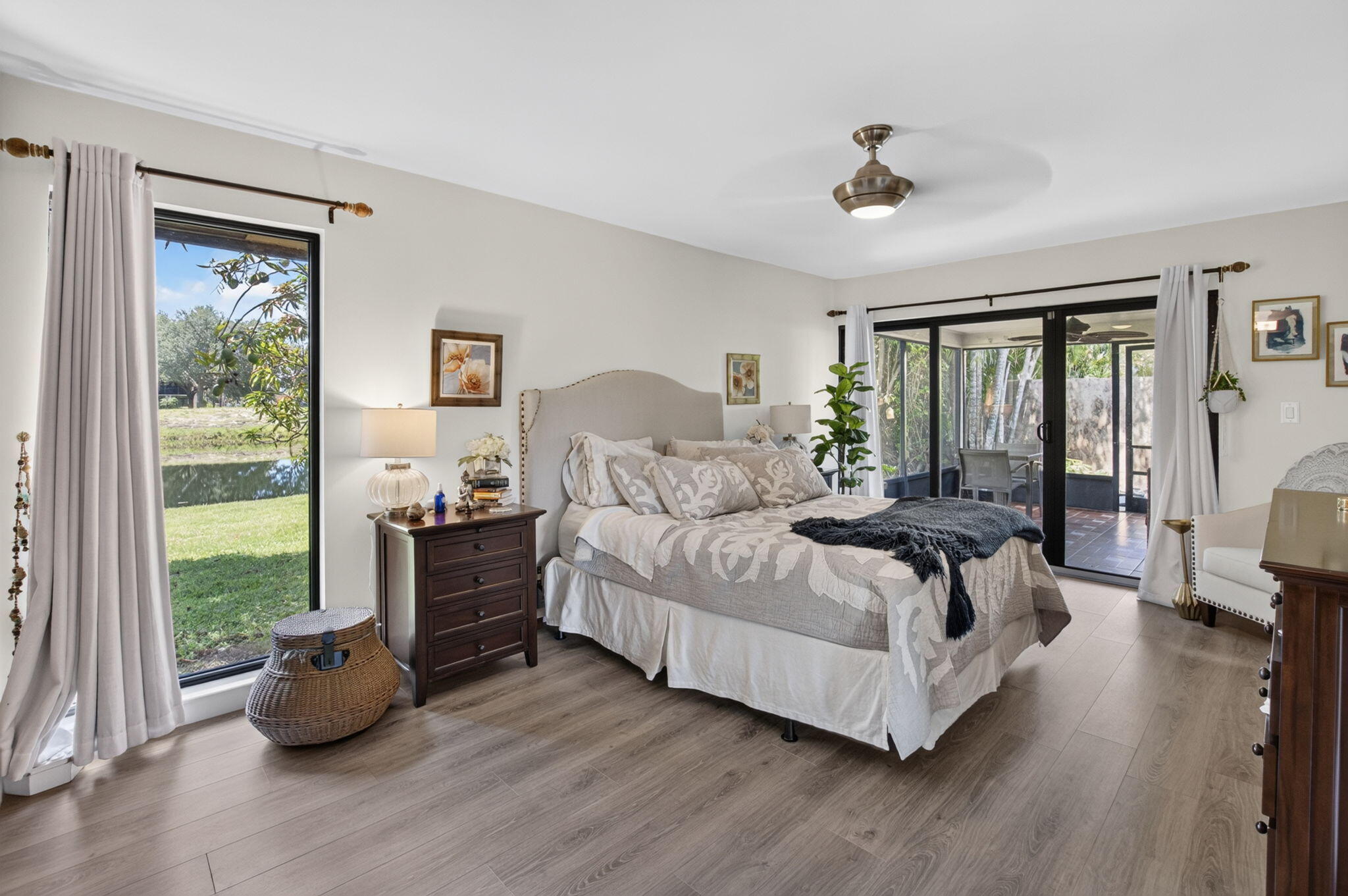 PATIOS DEL MAR - Residential