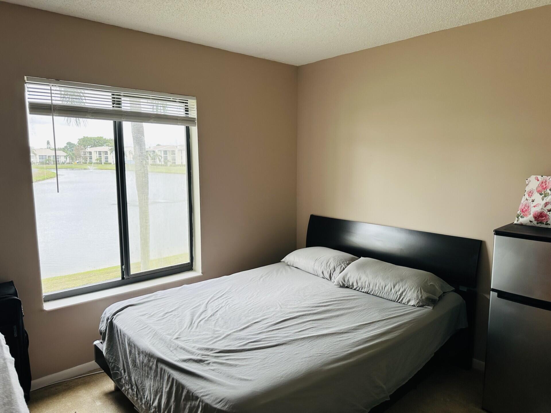 PALM CLUB VILLAGE II CONDO - Residential Lease