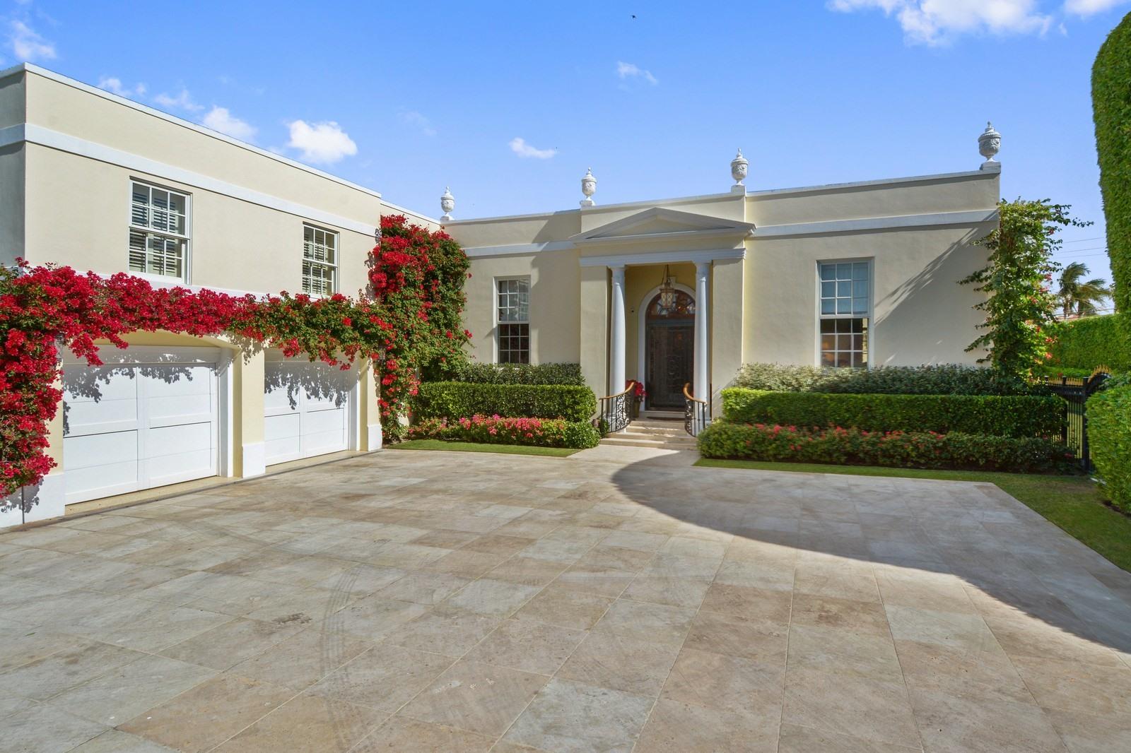 REGENTS PARK - Residential