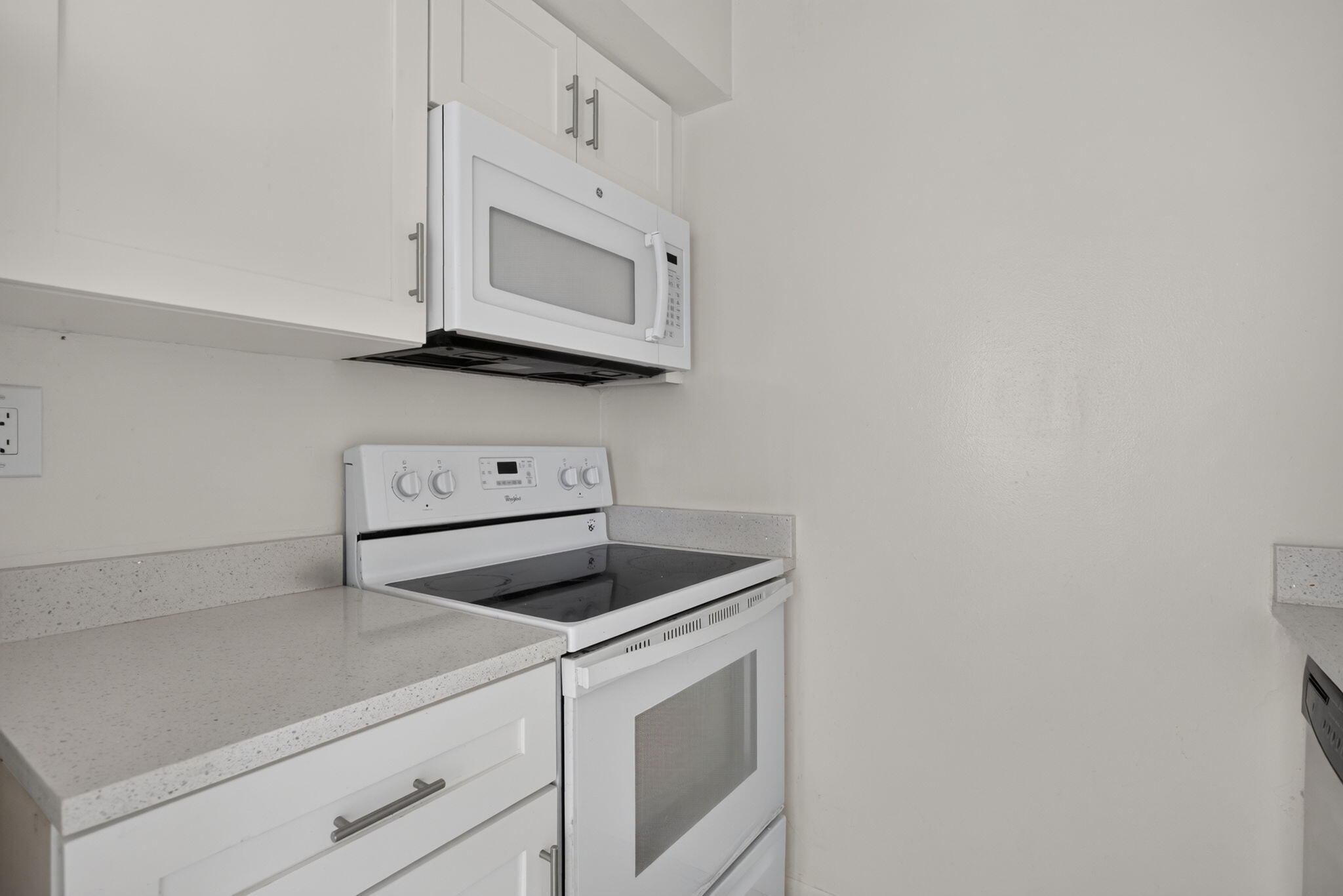 MELODIE ESTATES - Residential Lease