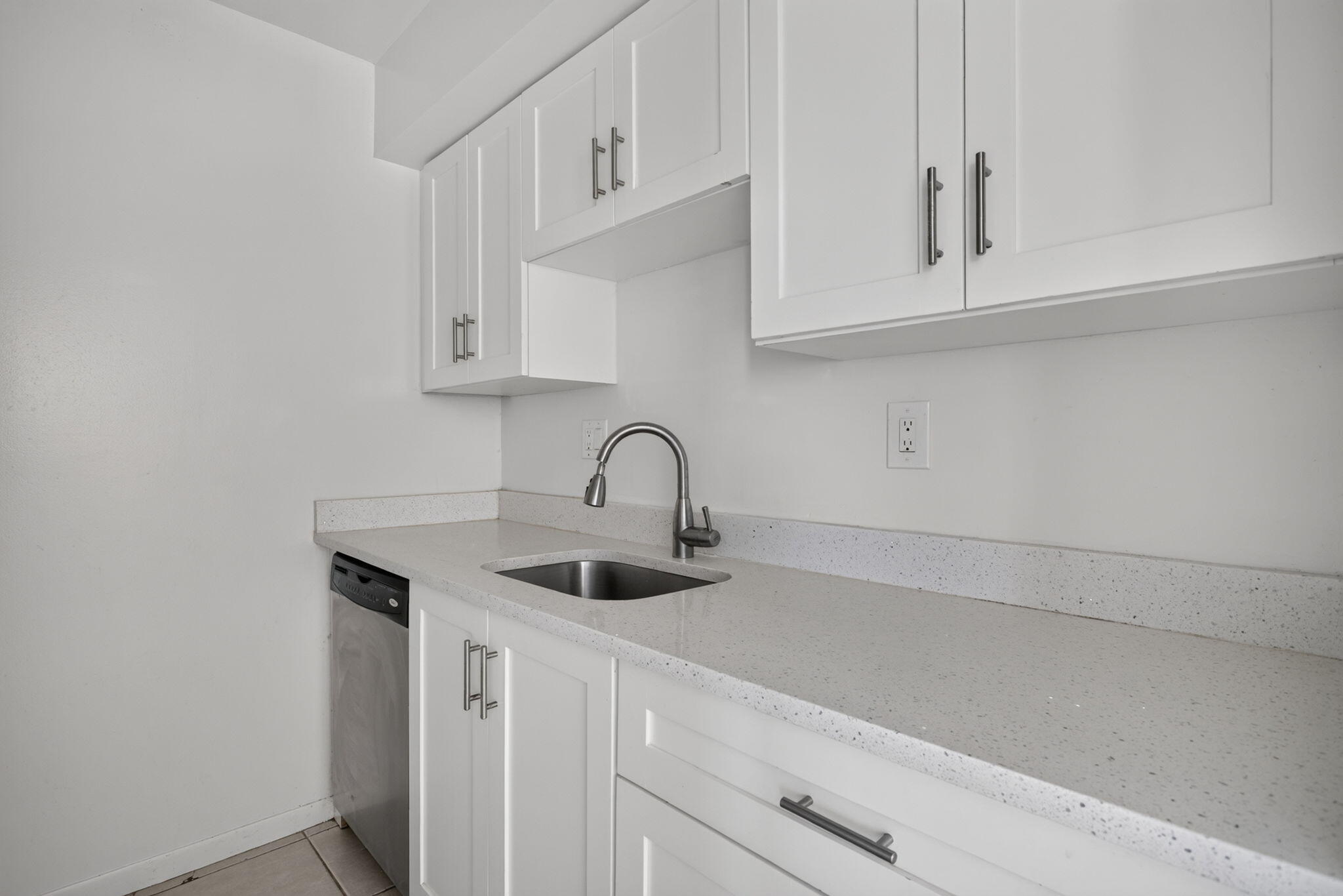MELODIE ESTATES - Residential Lease