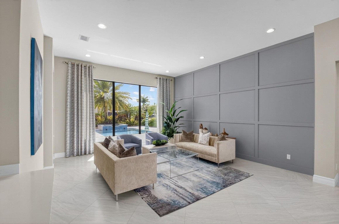 BOCA BRIDGES - Residential