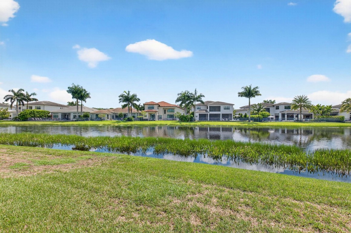 BOCA BRIDGES - Residential