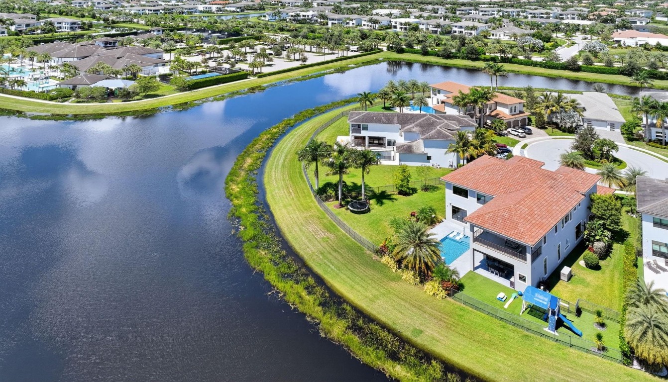 BOCA BRIDGES - Residential