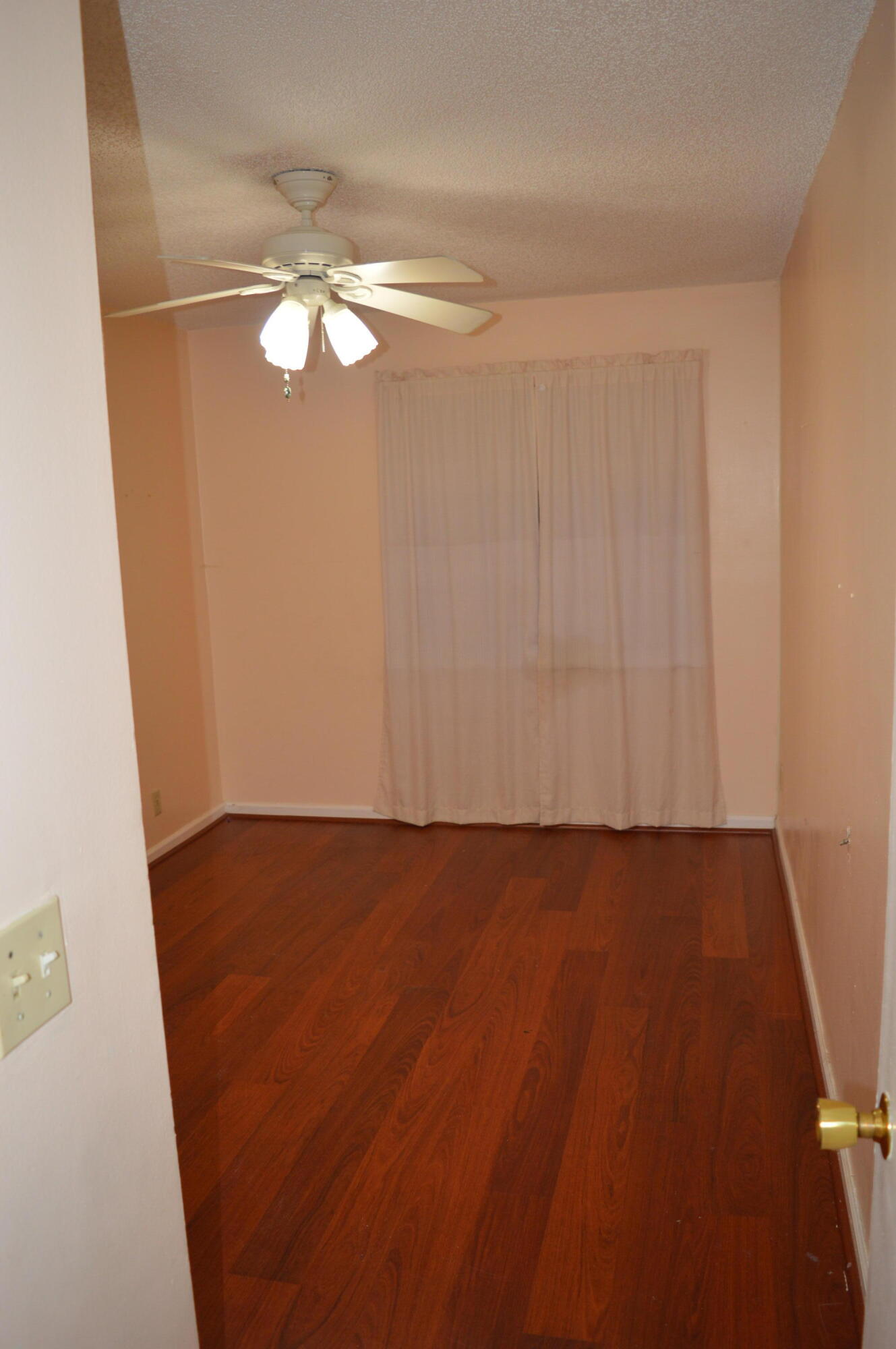 SPRINGTREE LAKES - Residential