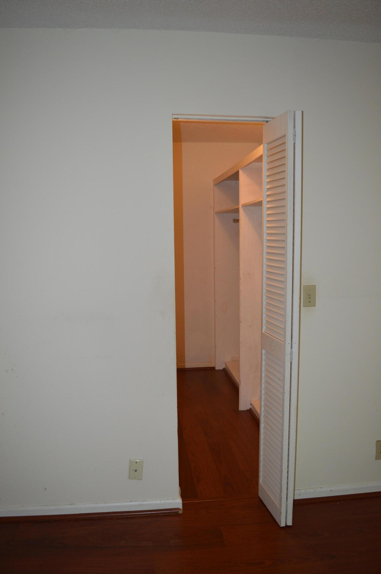 SPRINGTREE LAKES - Residential