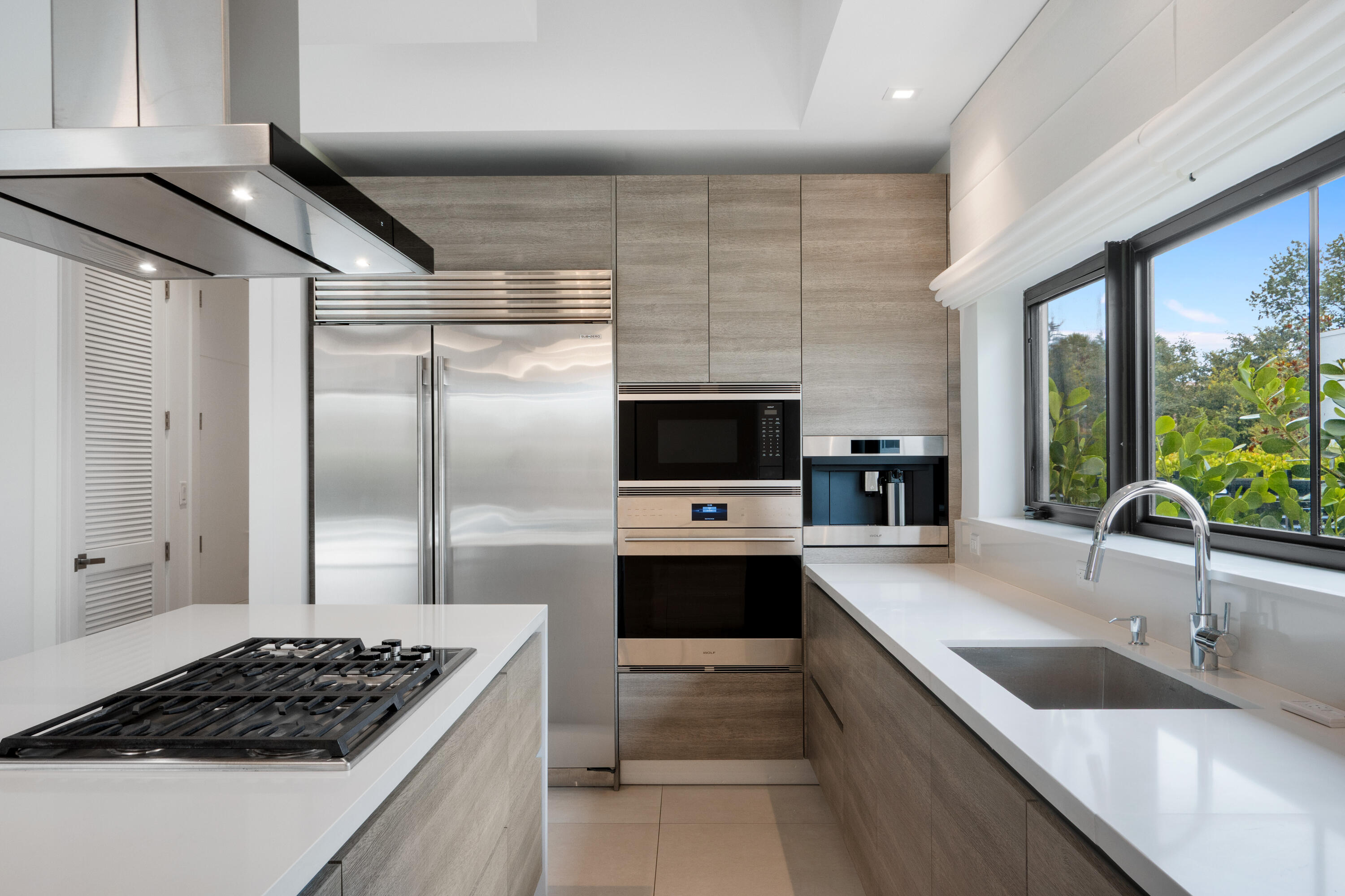 WESTON ESTATES - Residential