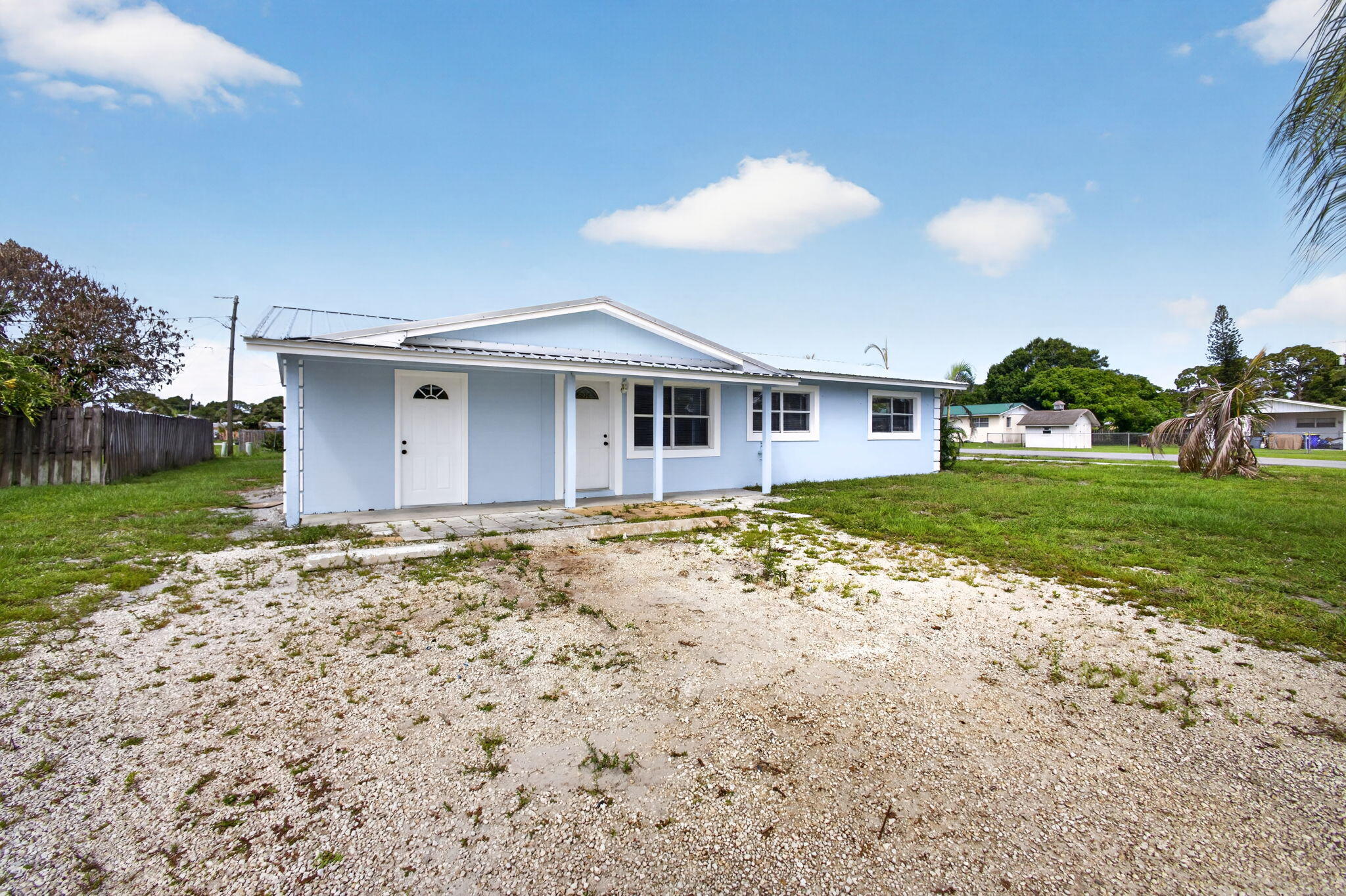 INDIANTOWN - Residential