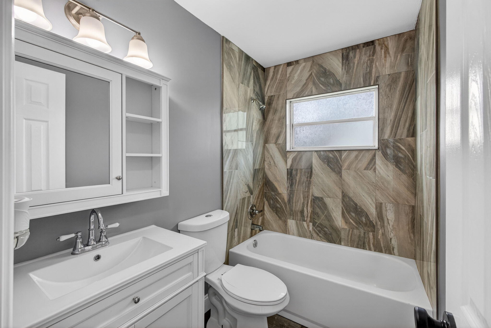 INDIANTOWN - Residential