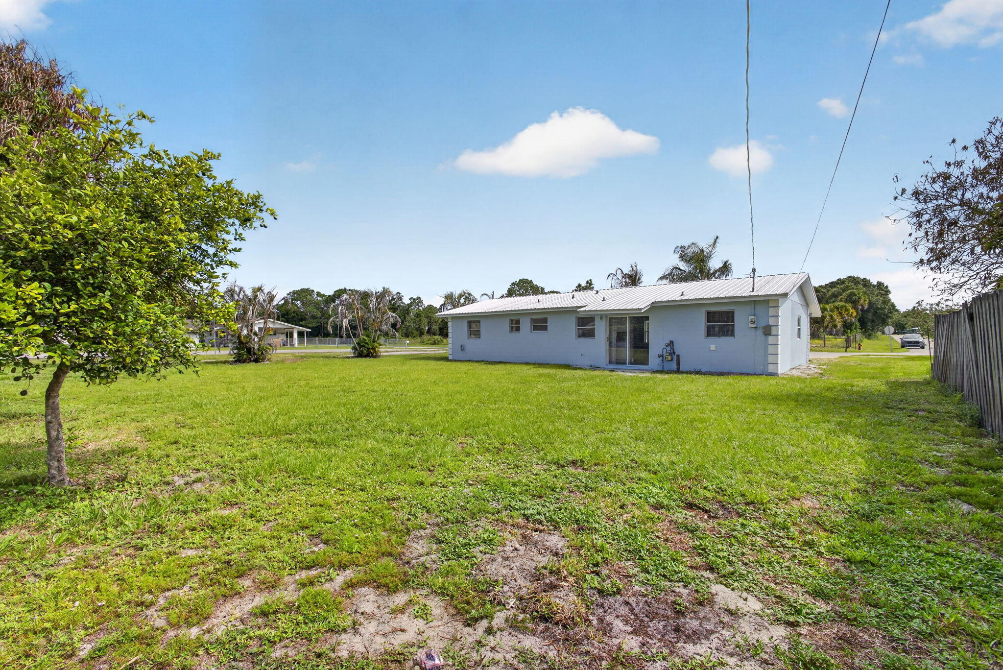 INDIANTOWN - Residential