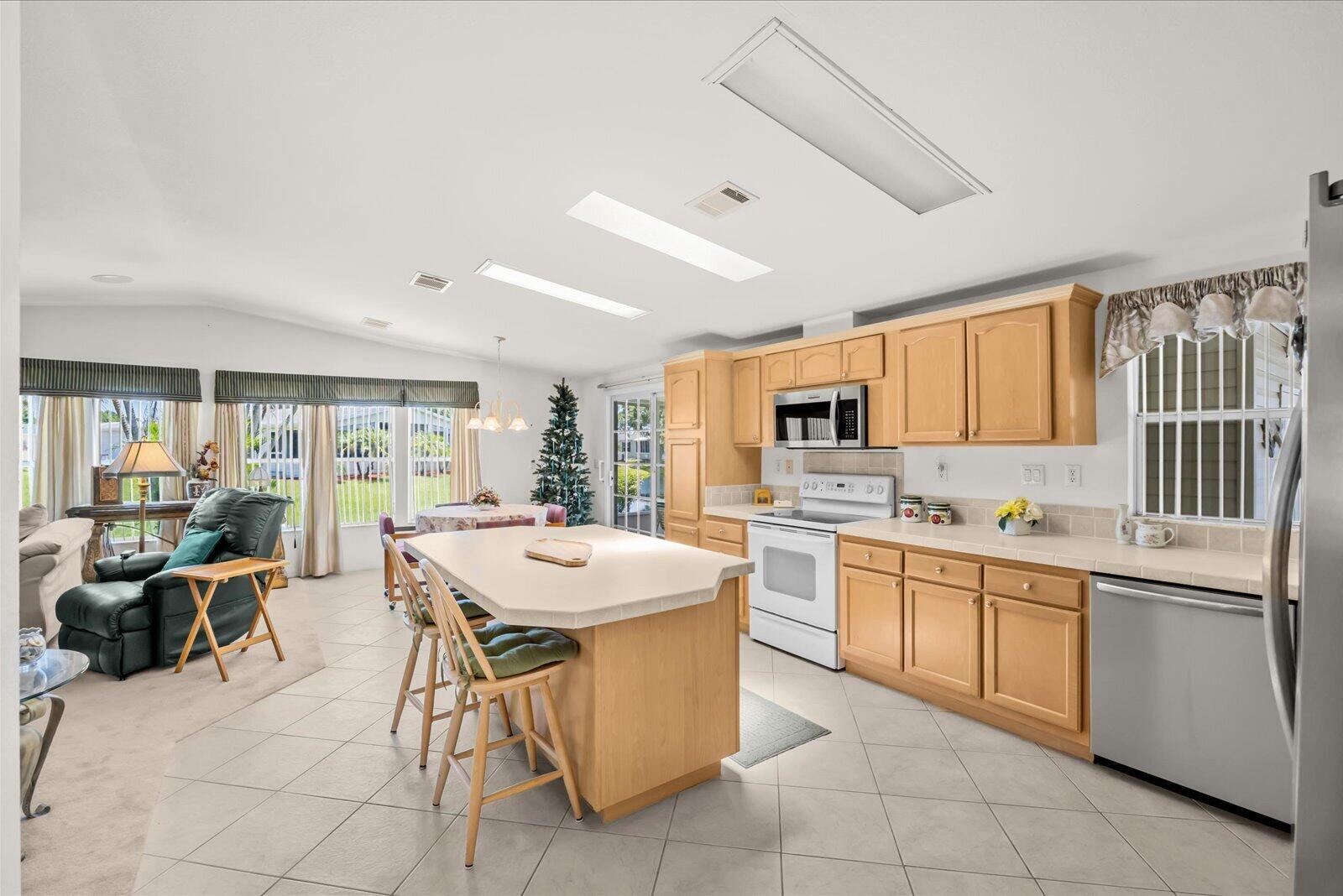 EAGLE'S RETREAT AT SAVANNA CLUB PHASE 2 - Residential