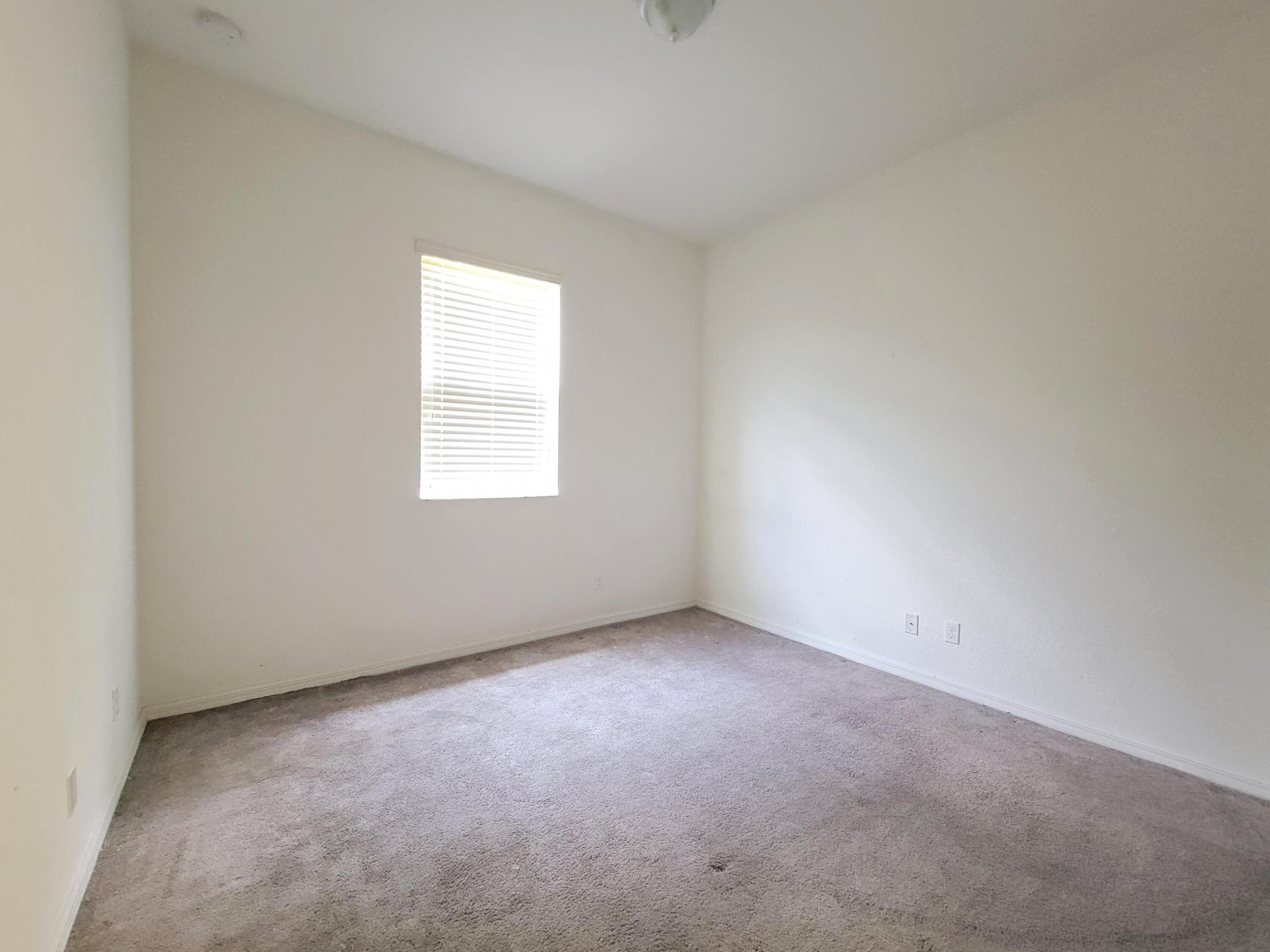 LOXAHATCHEE RESERVE NORTH - Residential Lease
