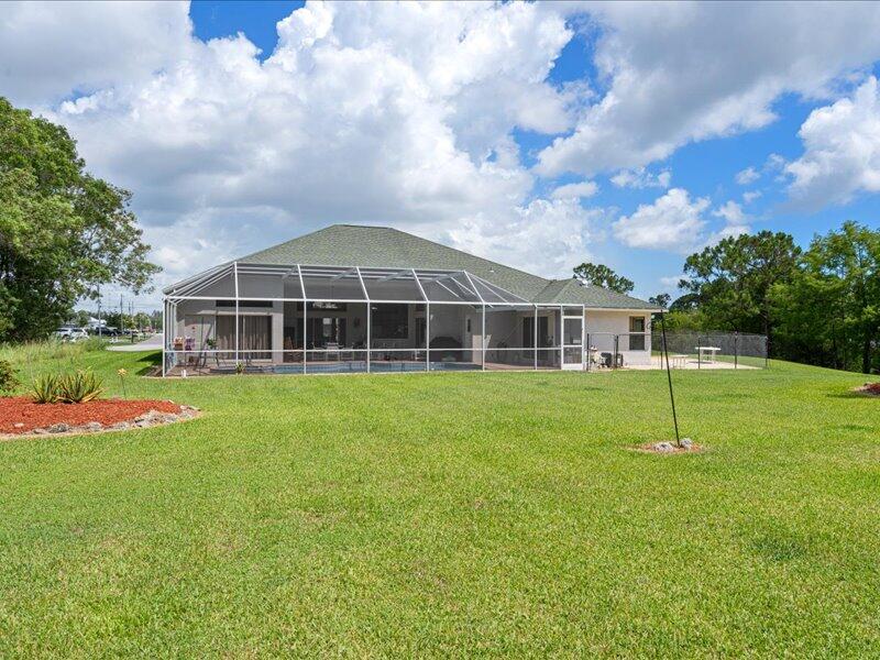 PORT ST LUCIE SECTION 48 1ST REPLAT - Residential