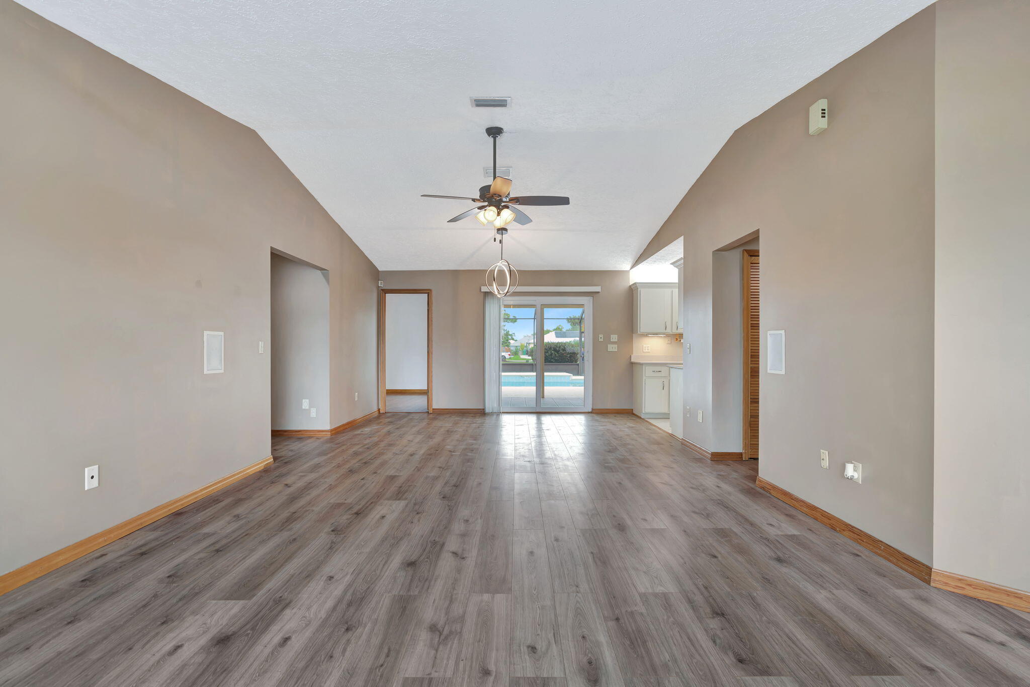 PORT ST LUCIE SECTION 18 - Residential