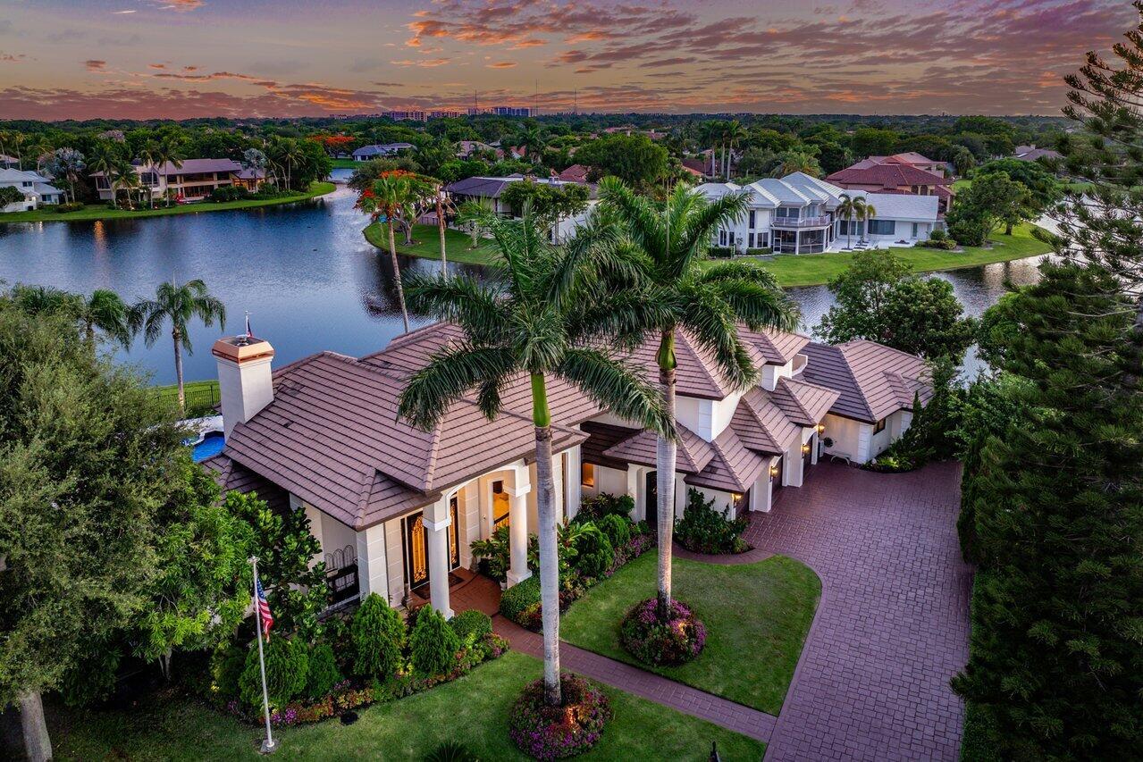 WOODFIELD HUNT CLUB - Residential
