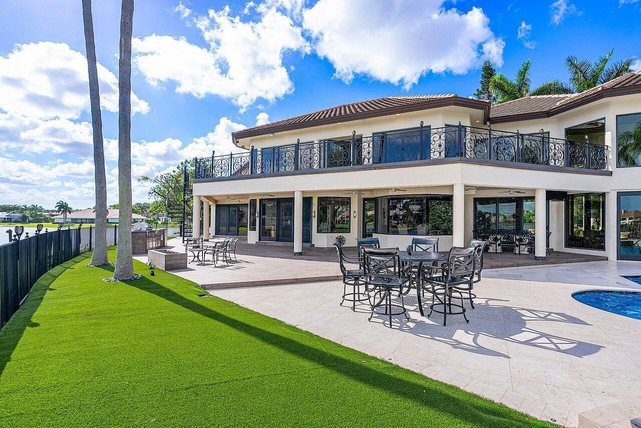 WOODFIELD HUNT CLUB - Residential