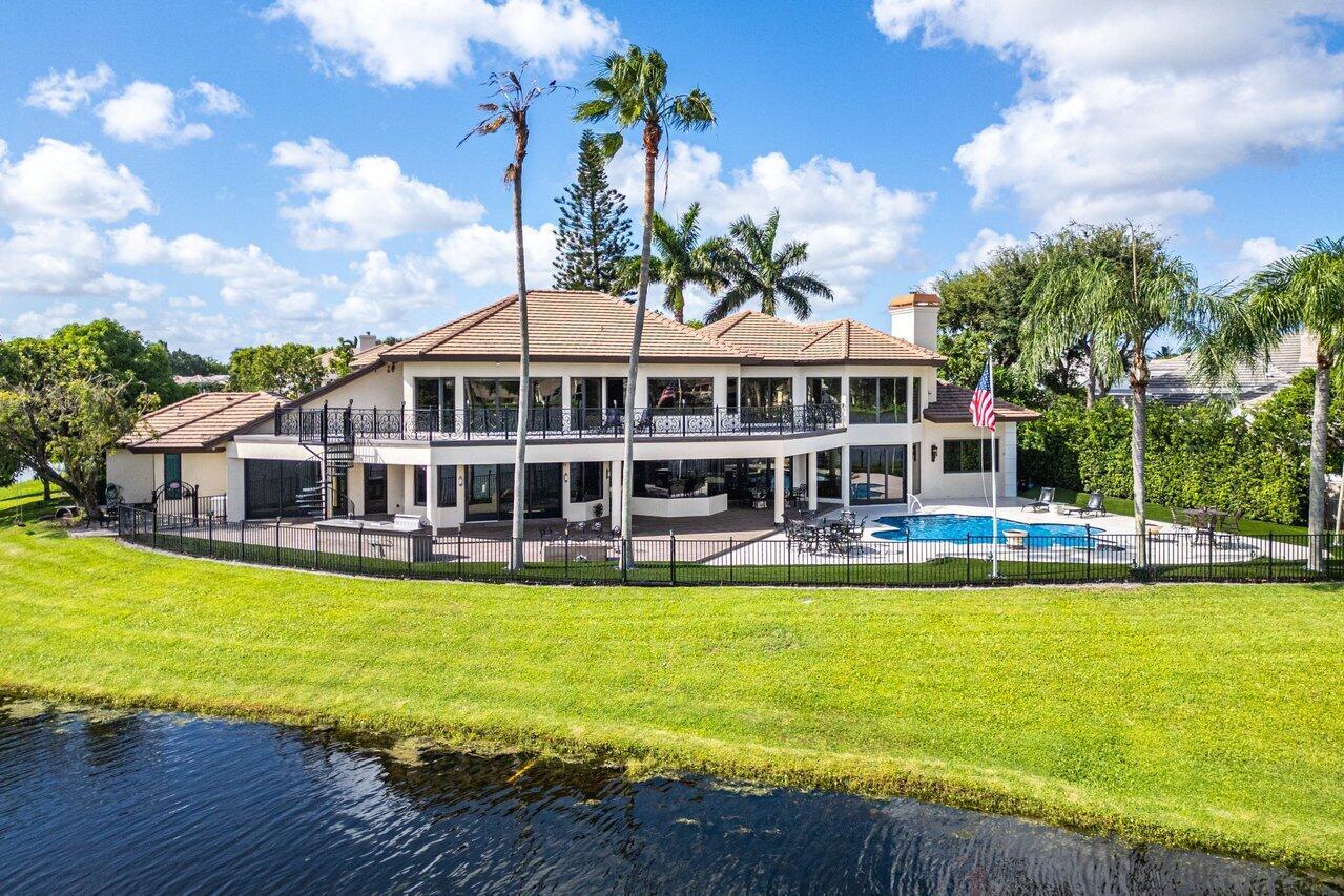 WOODFIELD HUNT CLUB - Residential