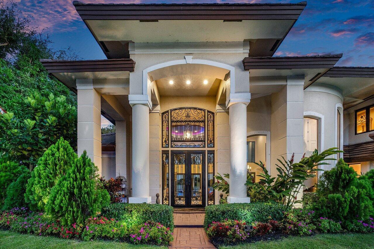 WOODFIELD HUNT CLUB - Residential