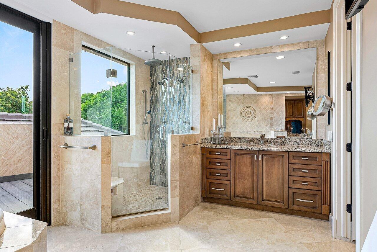 WOODFIELD HUNT CLUB - Residential