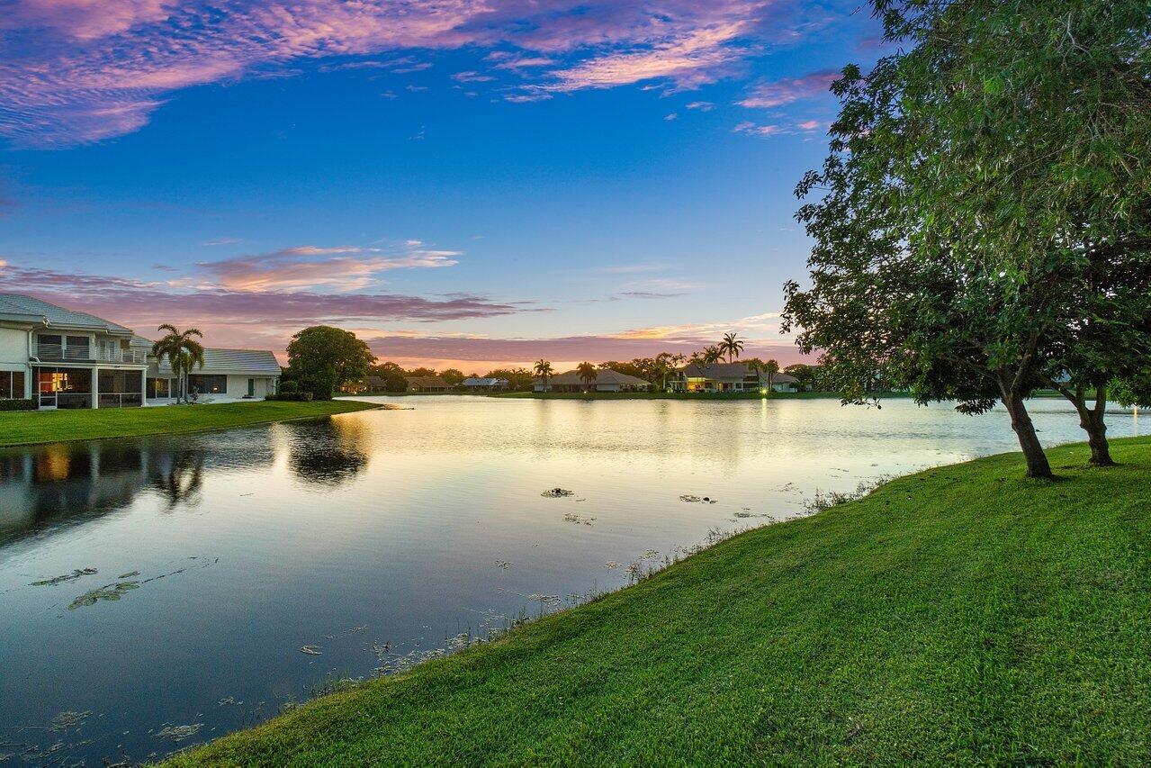 WOODFIELD HUNT CLUB - Residential