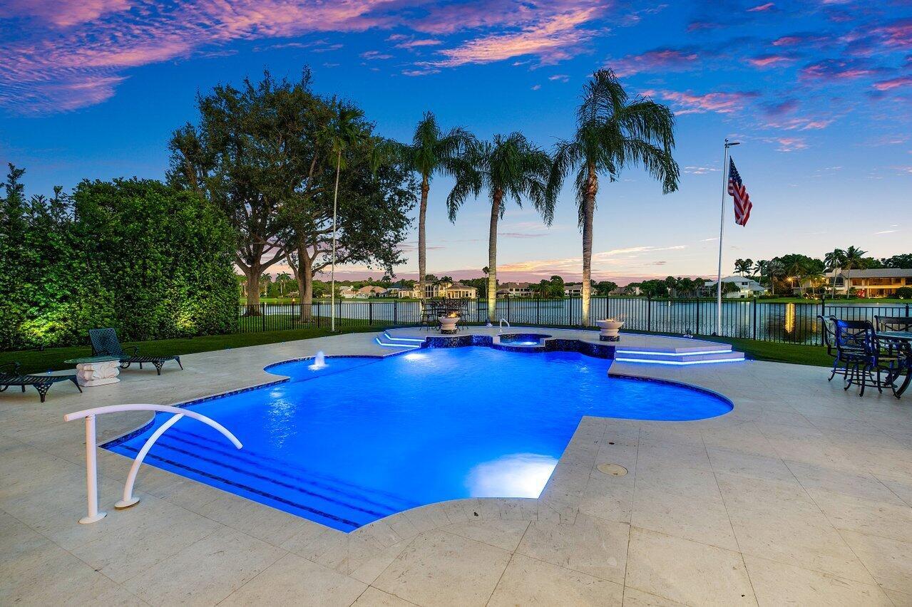 WOODFIELD HUNT CLUB - Residential