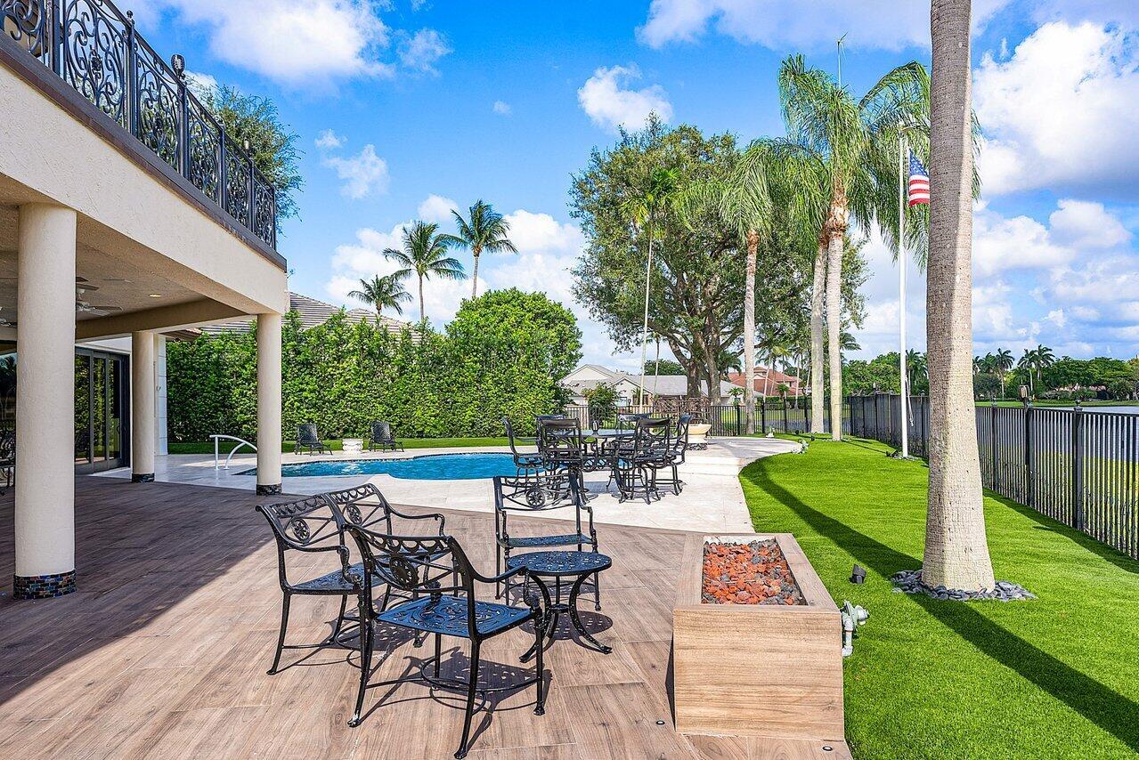 WOODFIELD HUNT CLUB - Residential