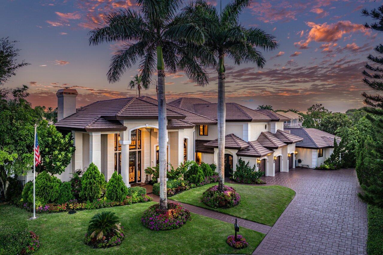 WOODFIELD HUNT CLUB - Residential