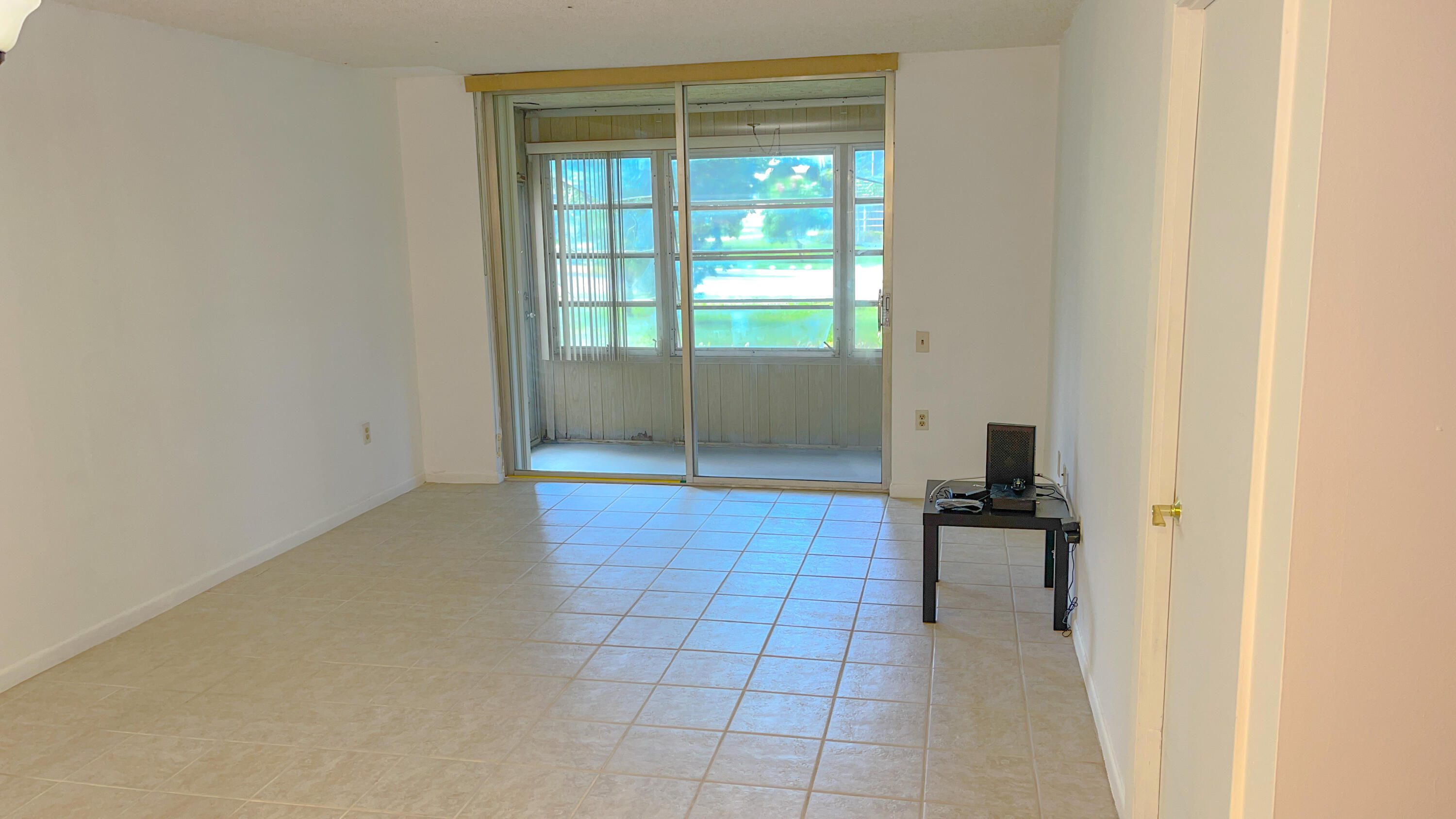 LIME BAY CONDOMINIUM PHASE TWO - Residential