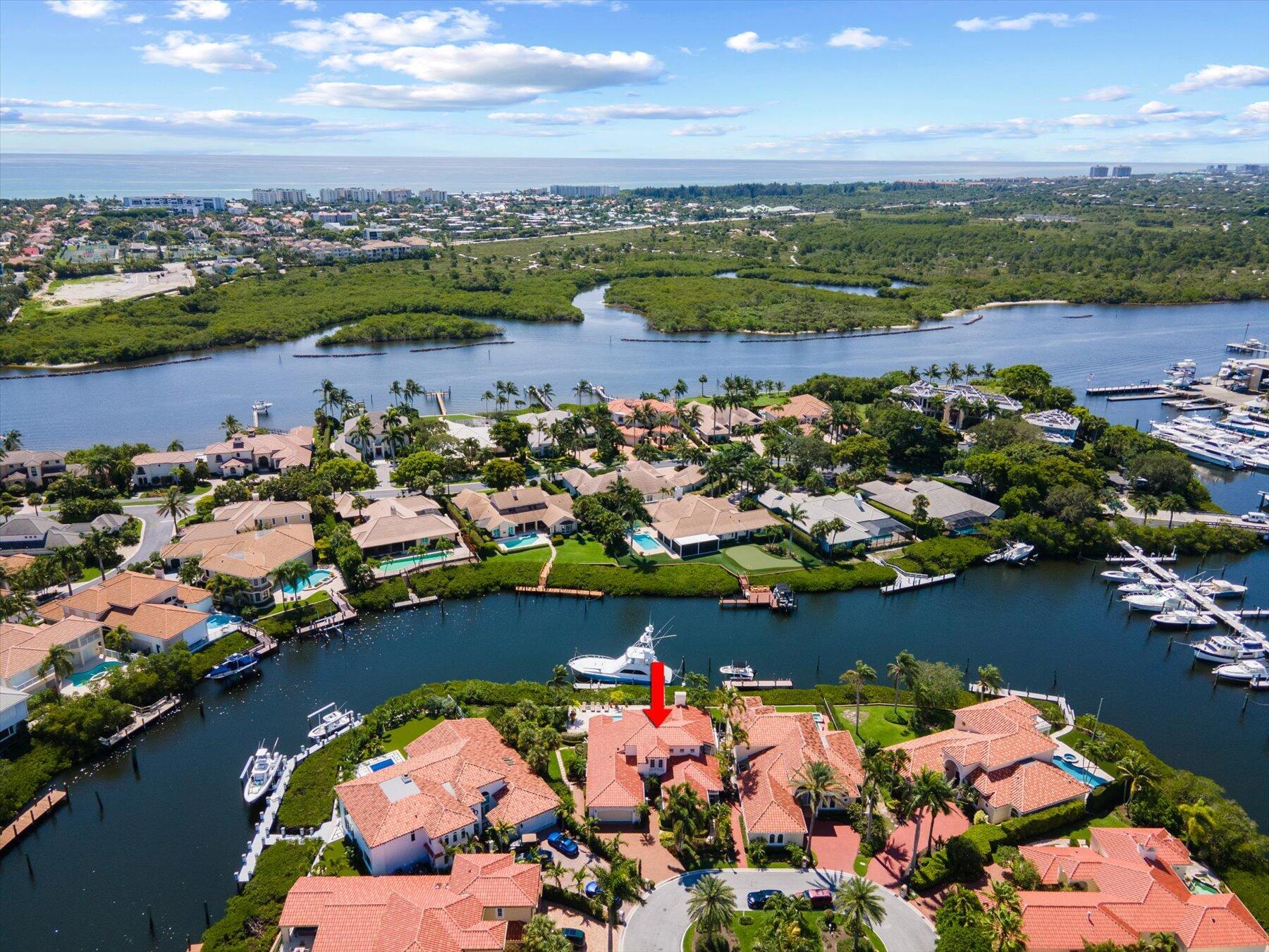 BARROW ISLAND AT JONATHANS LANDING - Residential