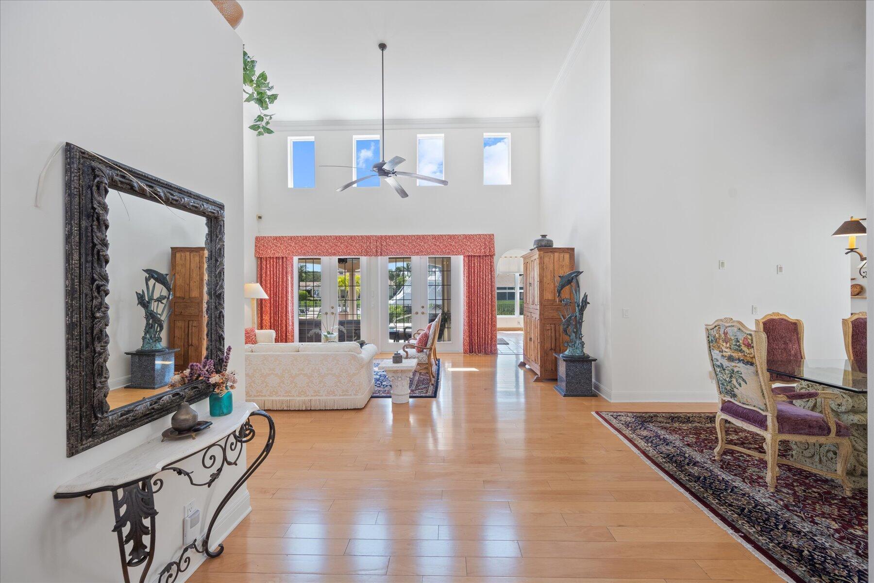 BARROW ISLAND AT JONATHANS LANDING - Residential