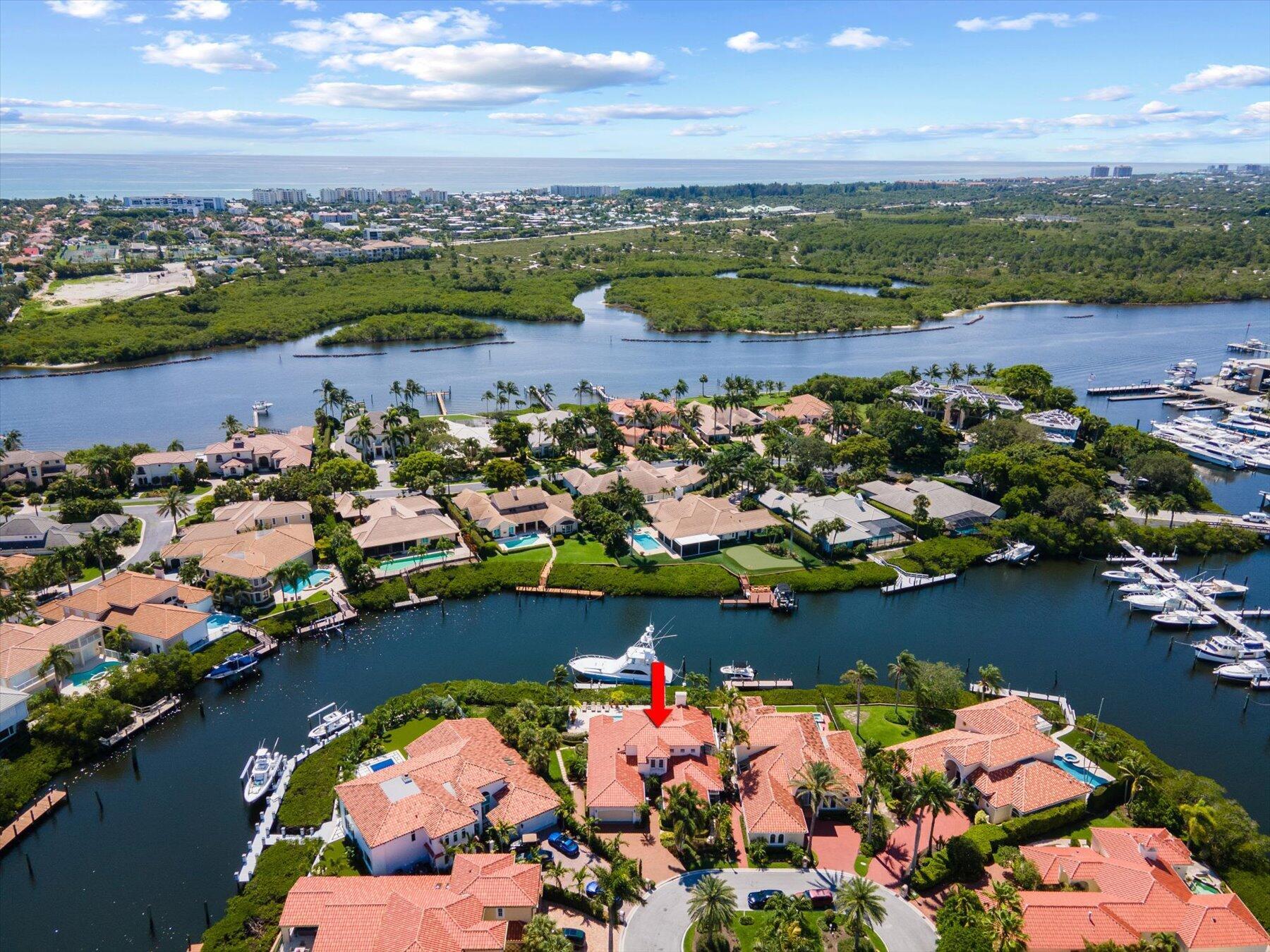 BARROW ISLAND AT JONATHANS LANDING - Residential