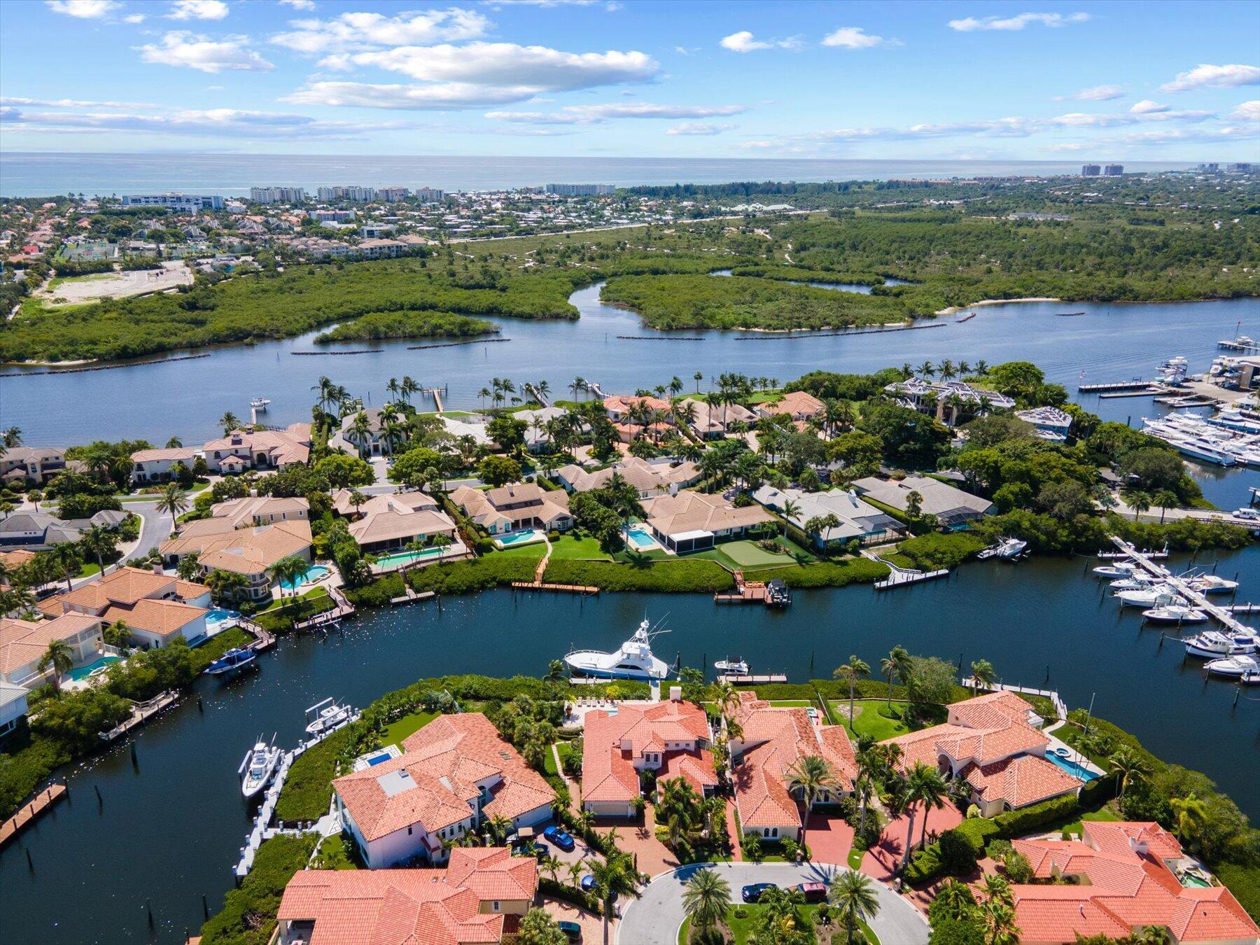 BARROW ISLAND AT JONATHANS LANDING - Residential