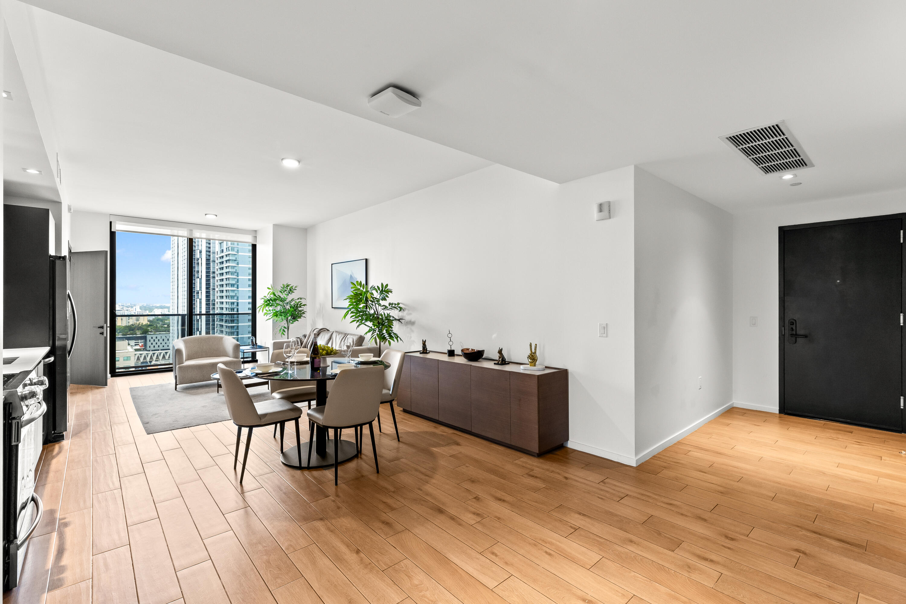 THE ELSER - Residential