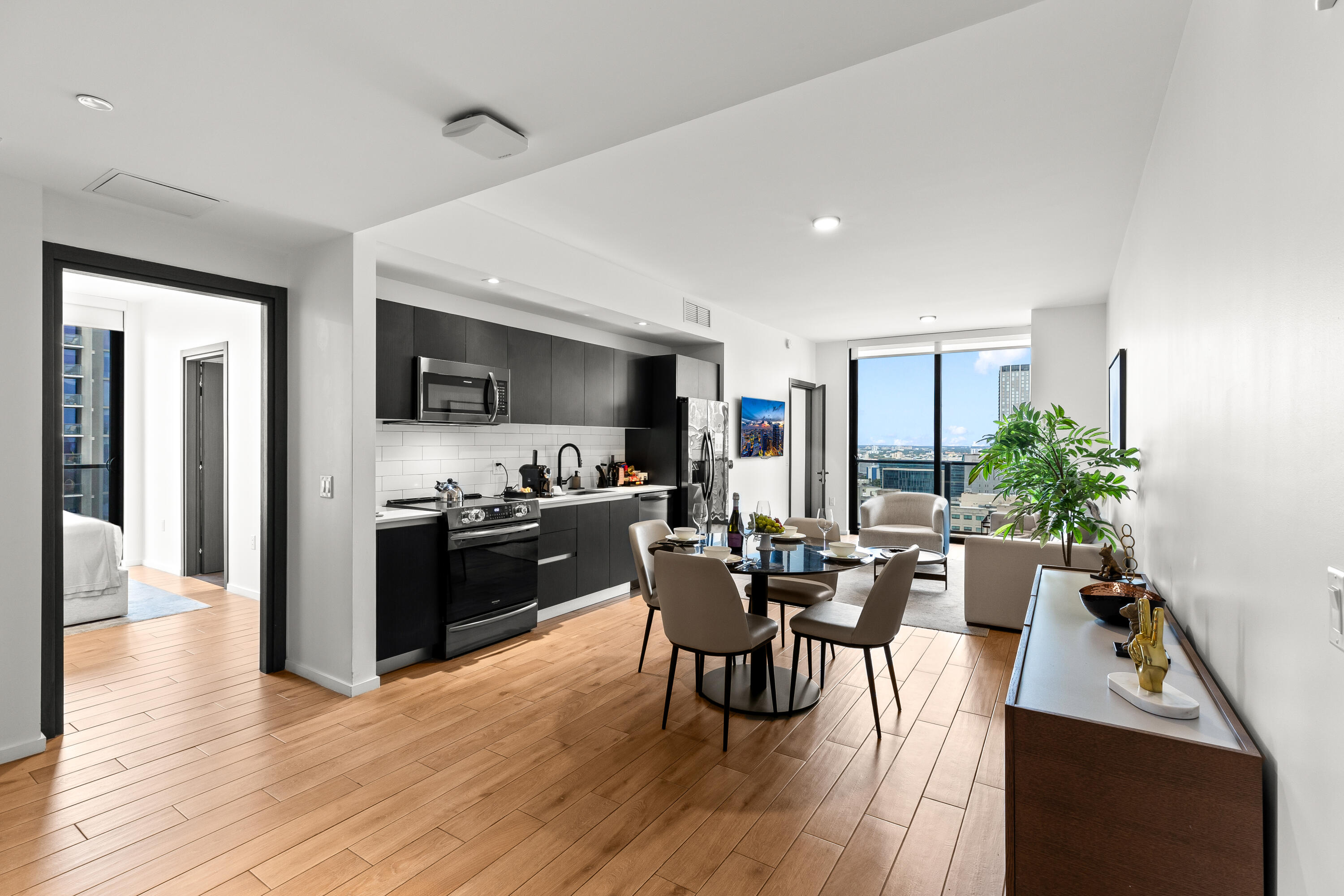 THE ELSER - Residential