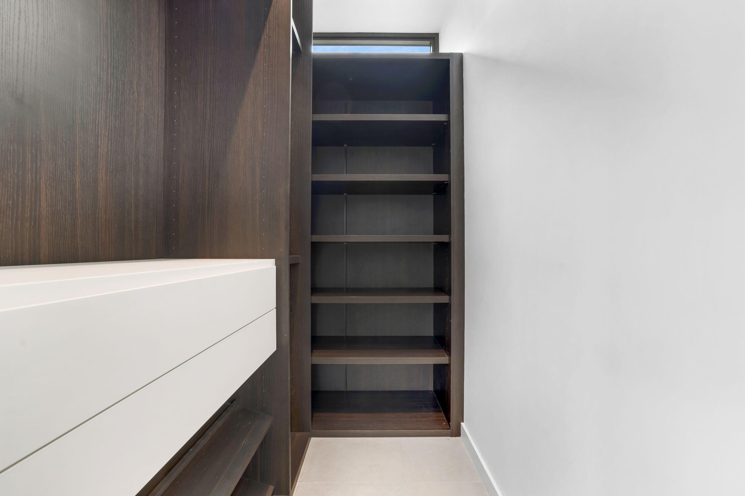 EASTERN SHORES 1ST ADDN - Residential