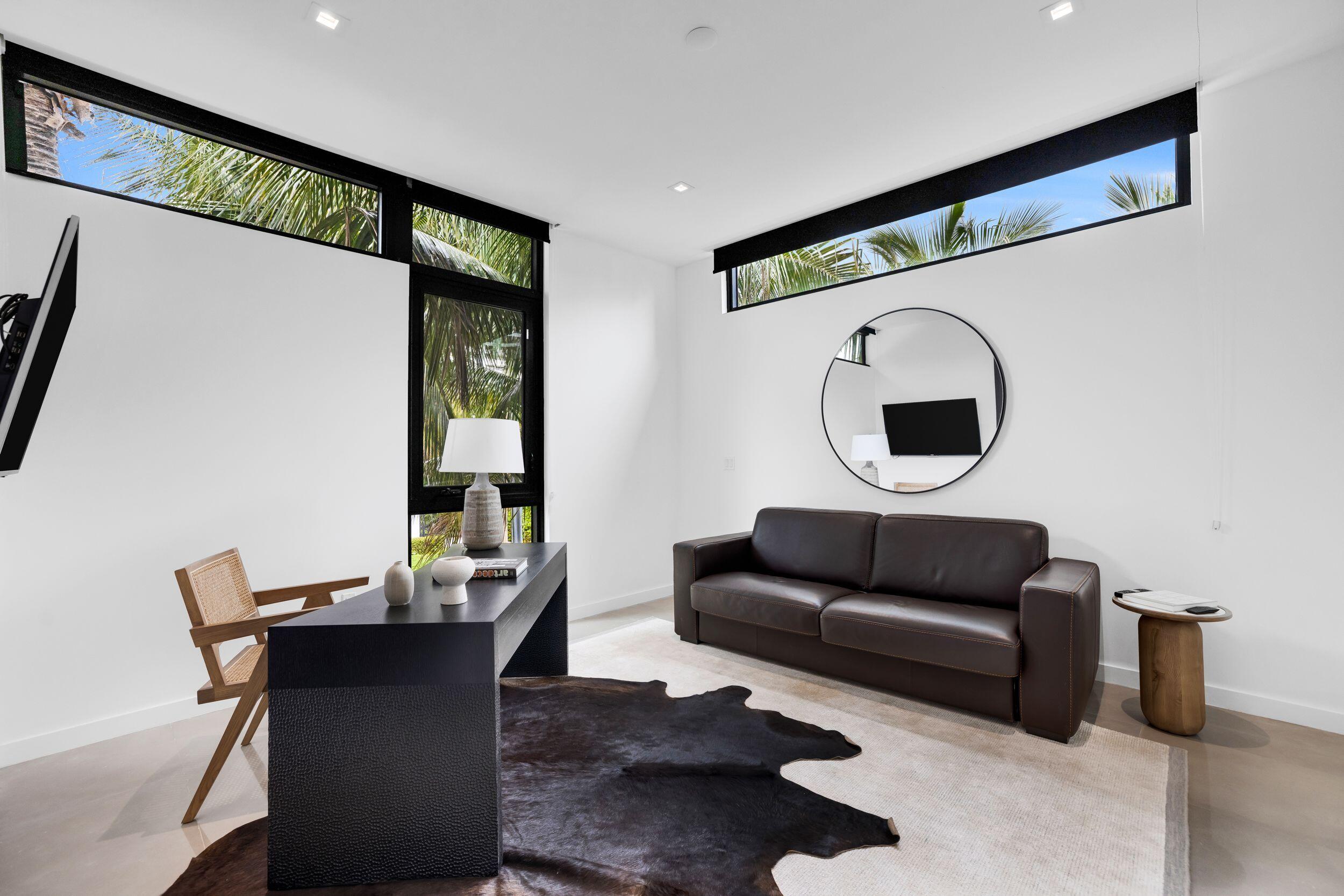 EASTERN SHORES 1ST ADDN - Residential