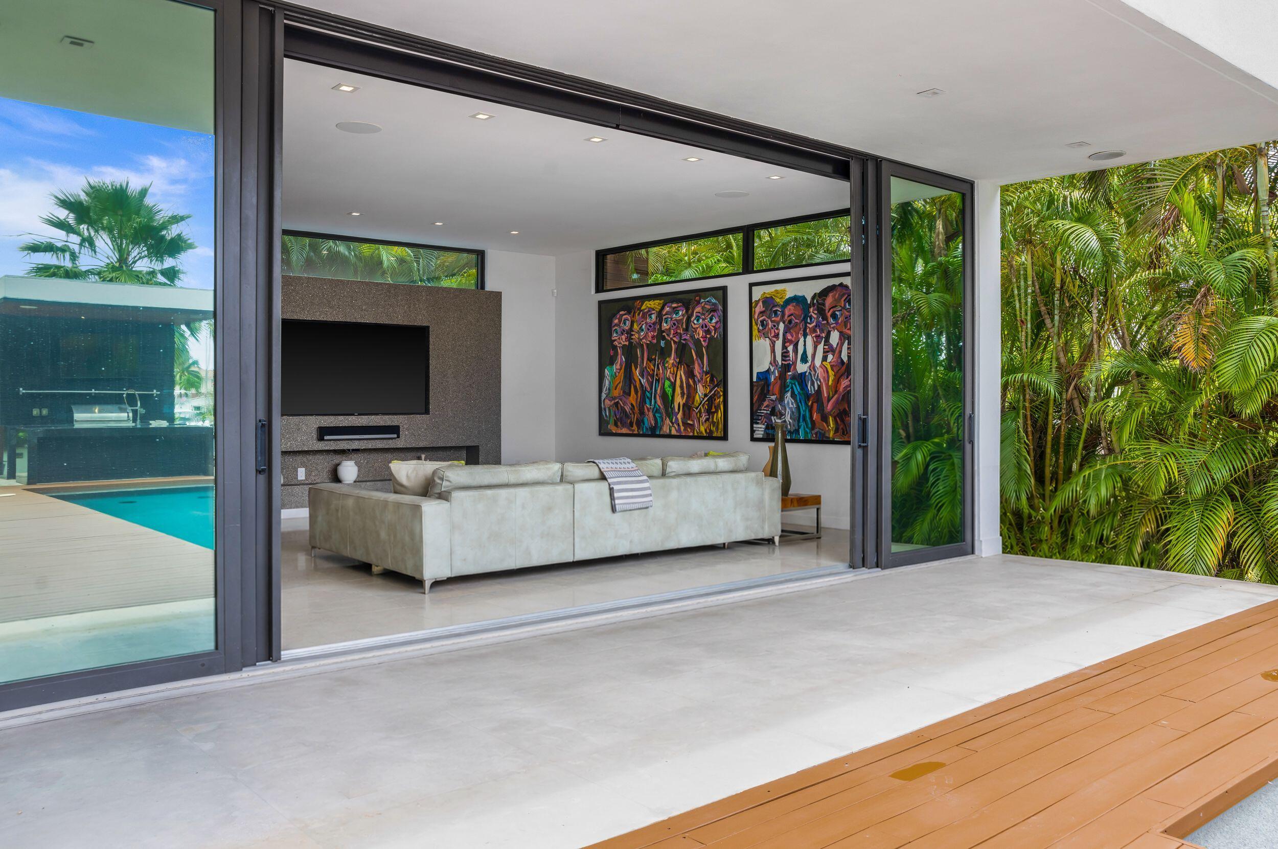 EASTERN SHORES 1ST ADDN - Residential
