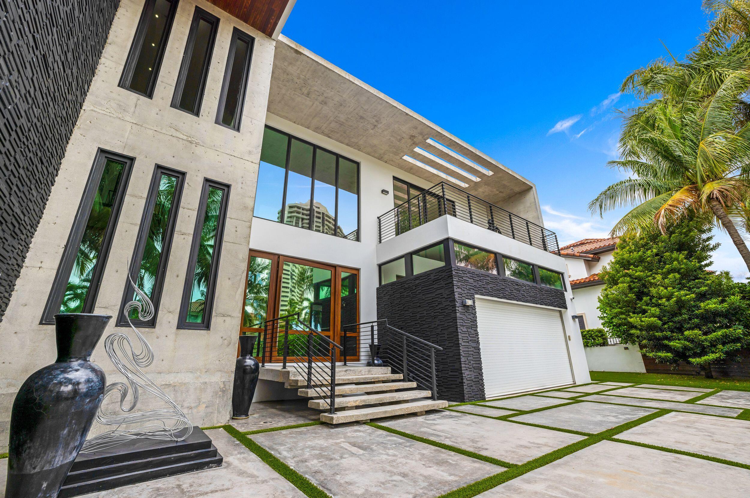 EASTERN SHORES 1ST ADDN - Residential
