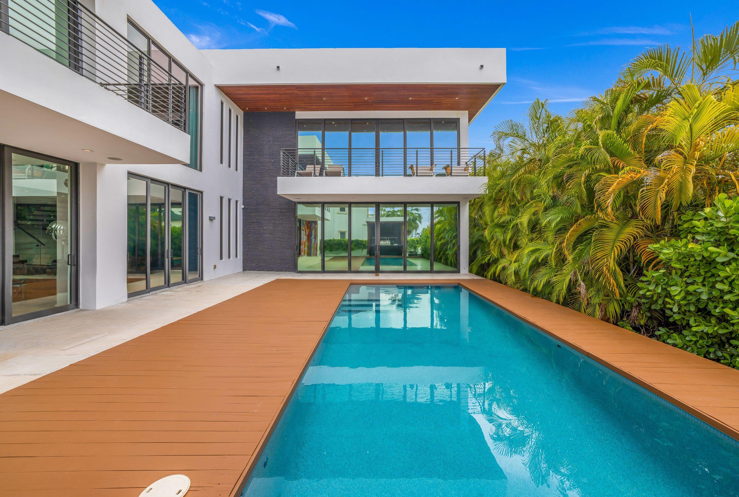 EASTERN SHORES 1ST ADDN - Residential