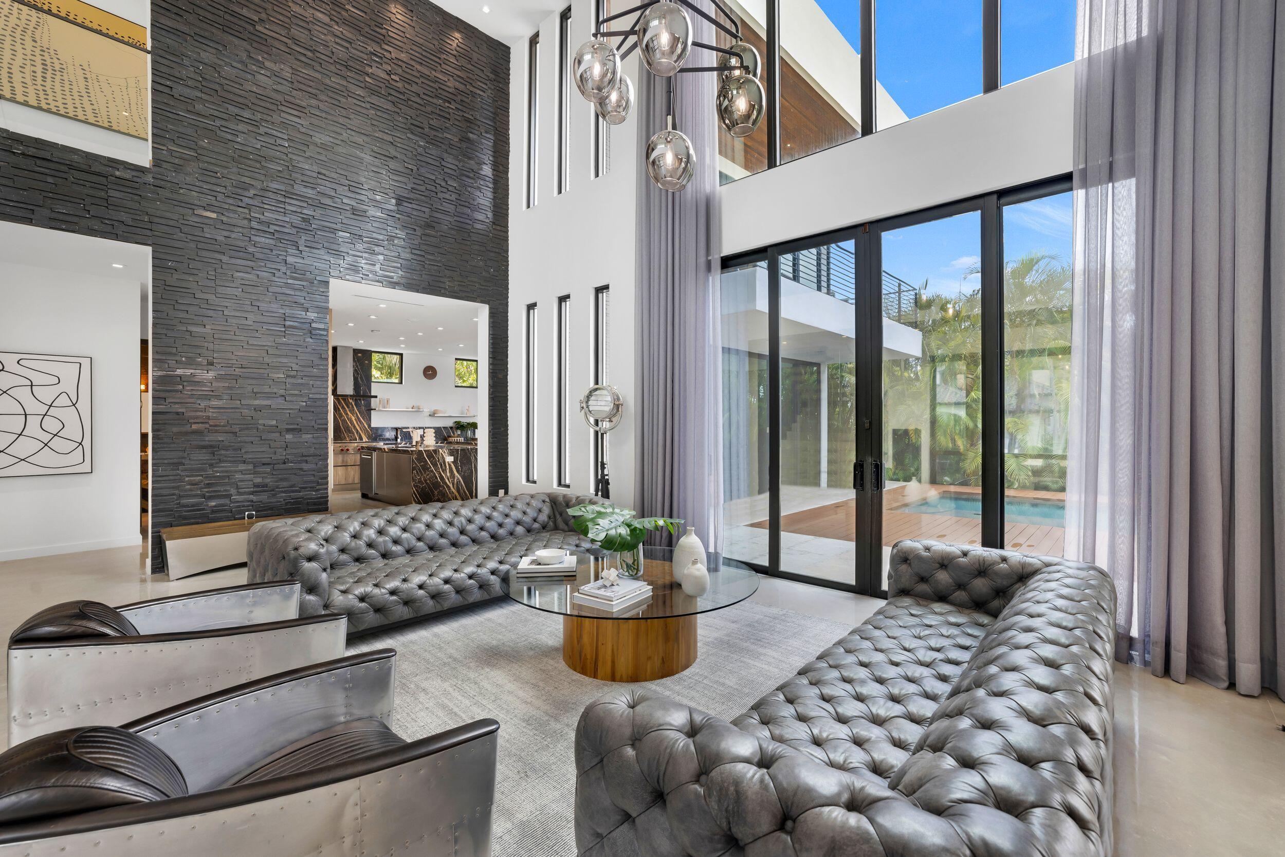 EASTERN SHORES 1ST ADDN - Residential