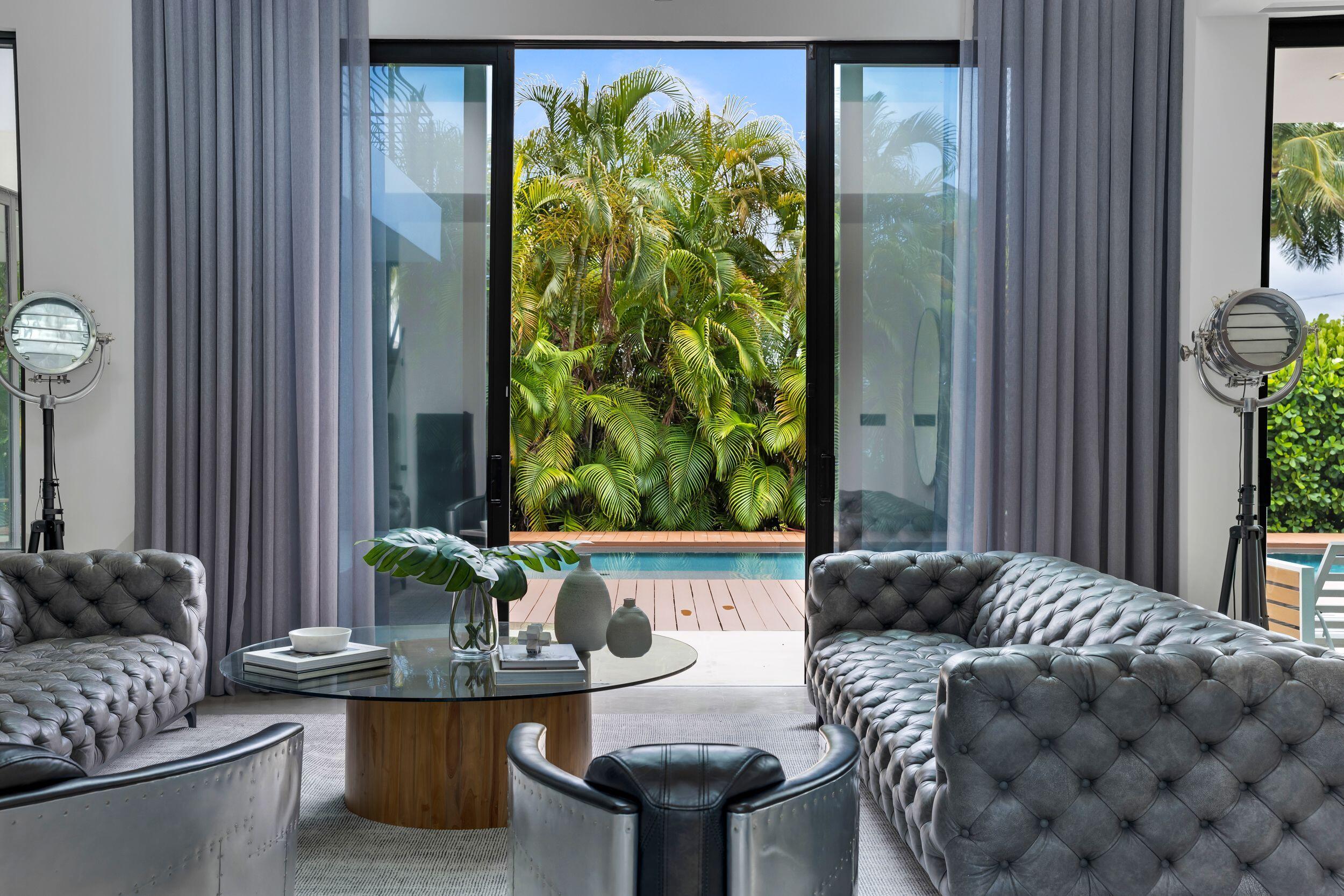 EASTERN SHORES 1ST ADDN - Residential