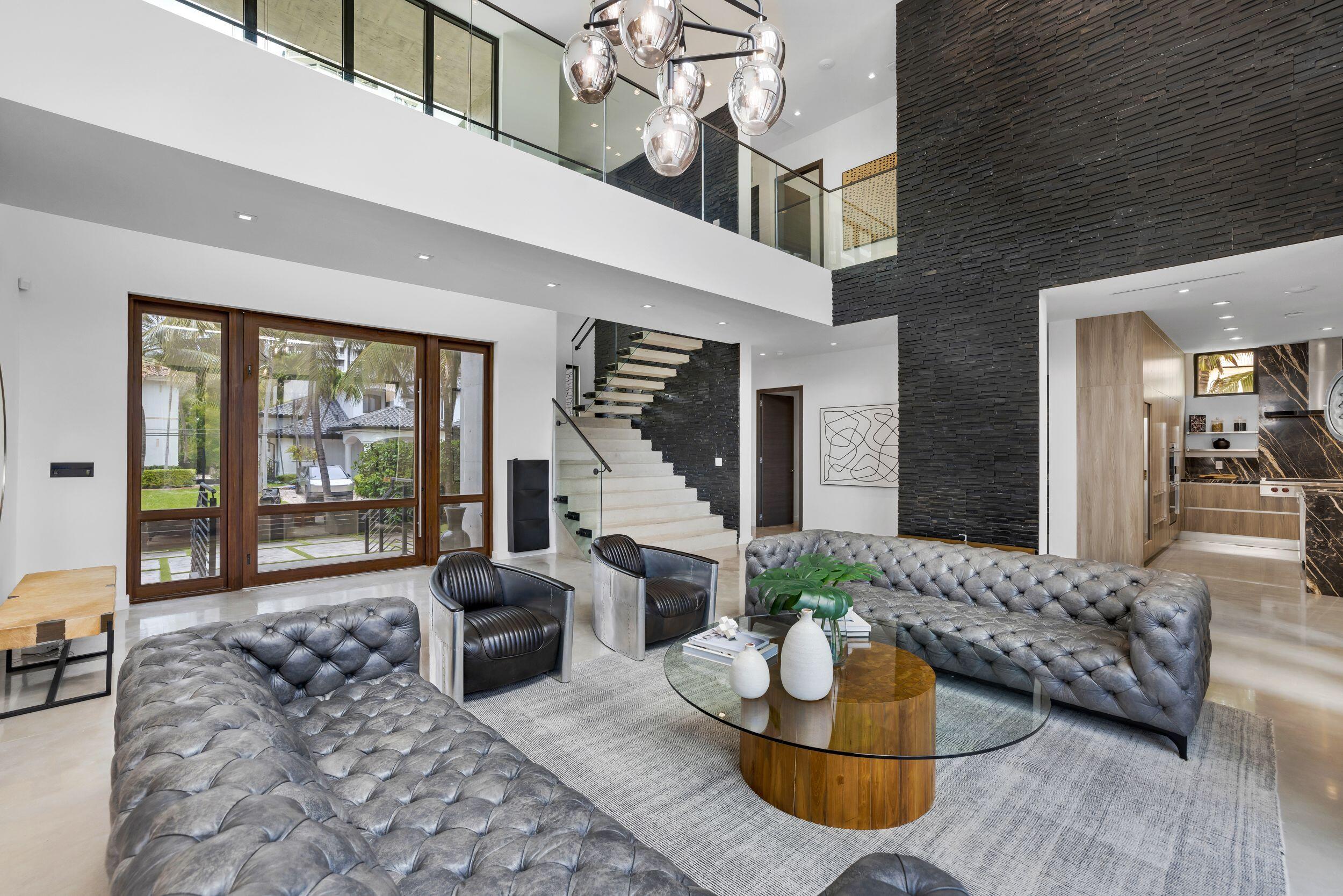 EASTERN SHORES 1ST ADDN - Residential