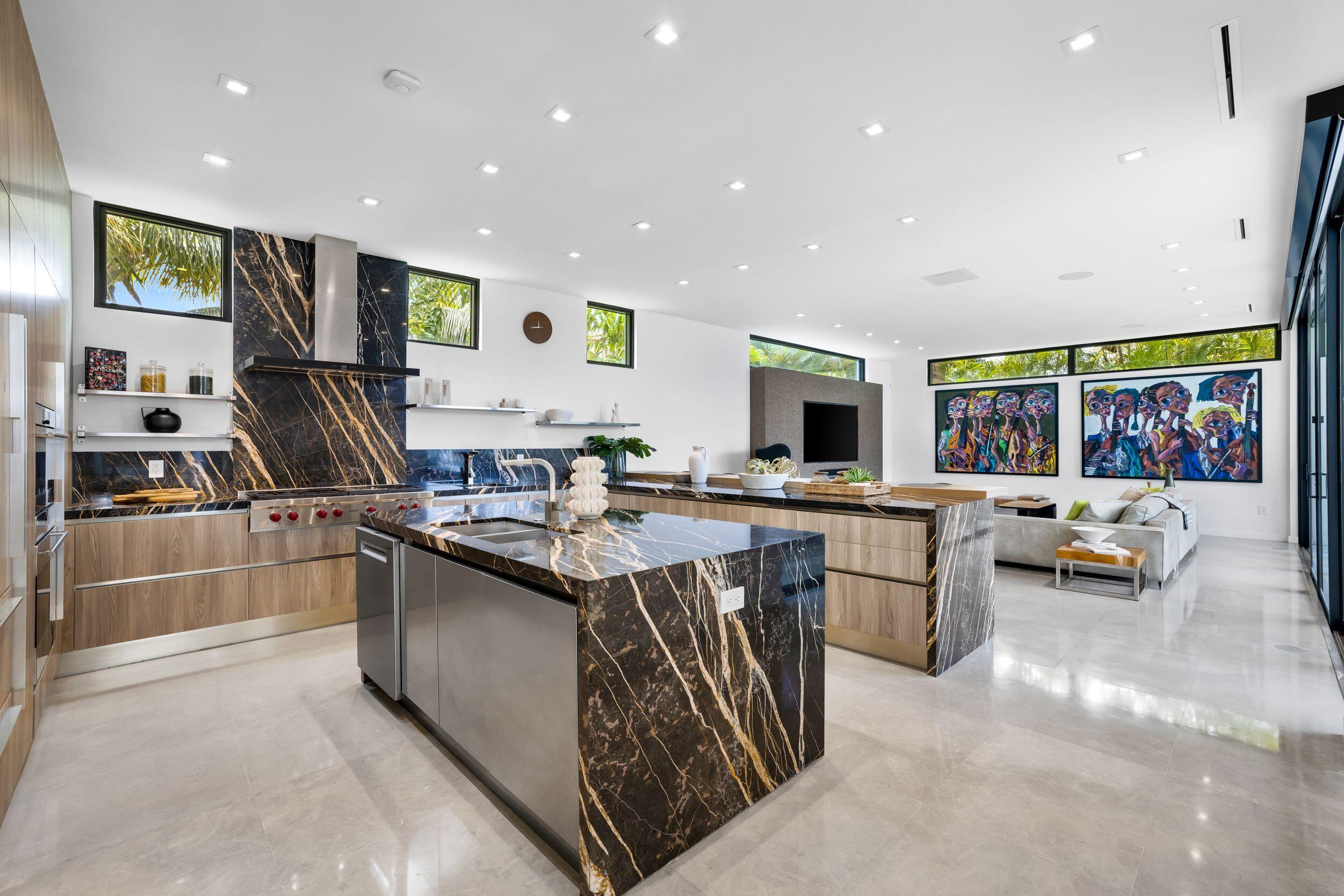 EASTERN SHORES 1ST ADDN - Residential