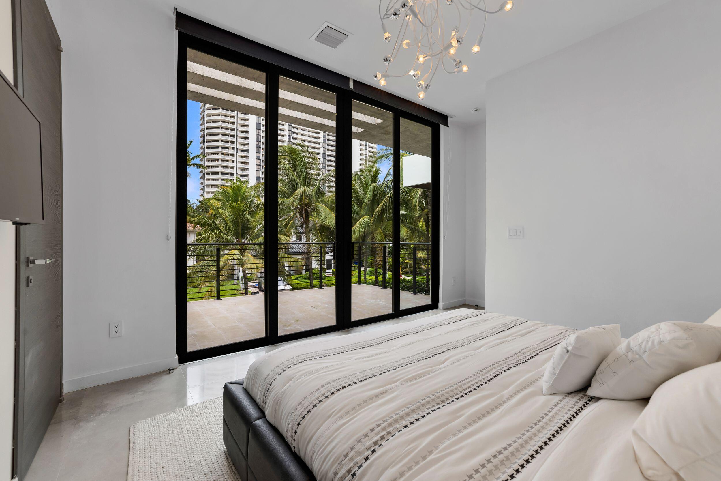 EASTERN SHORES 1ST ADDN - Residential