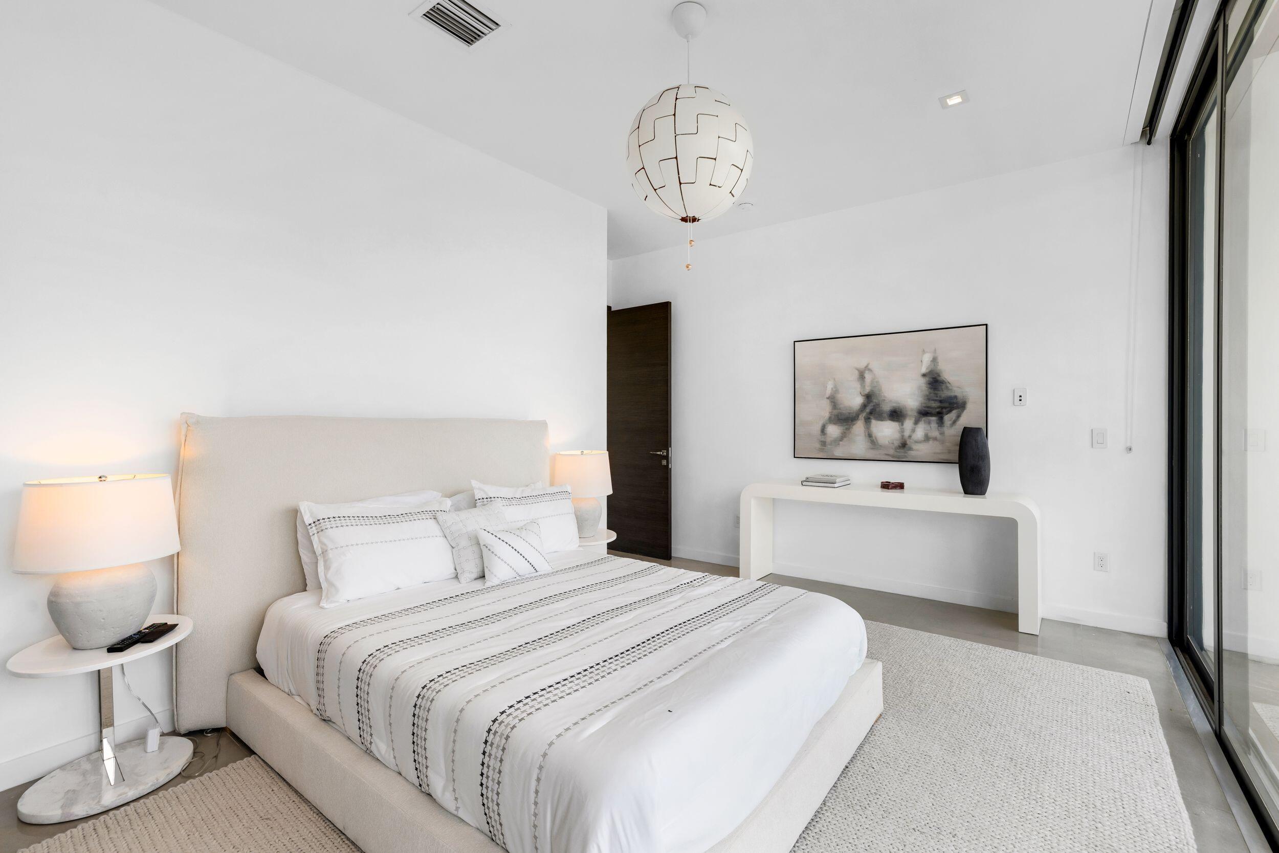 EASTERN SHORES 1ST ADDN - Residential