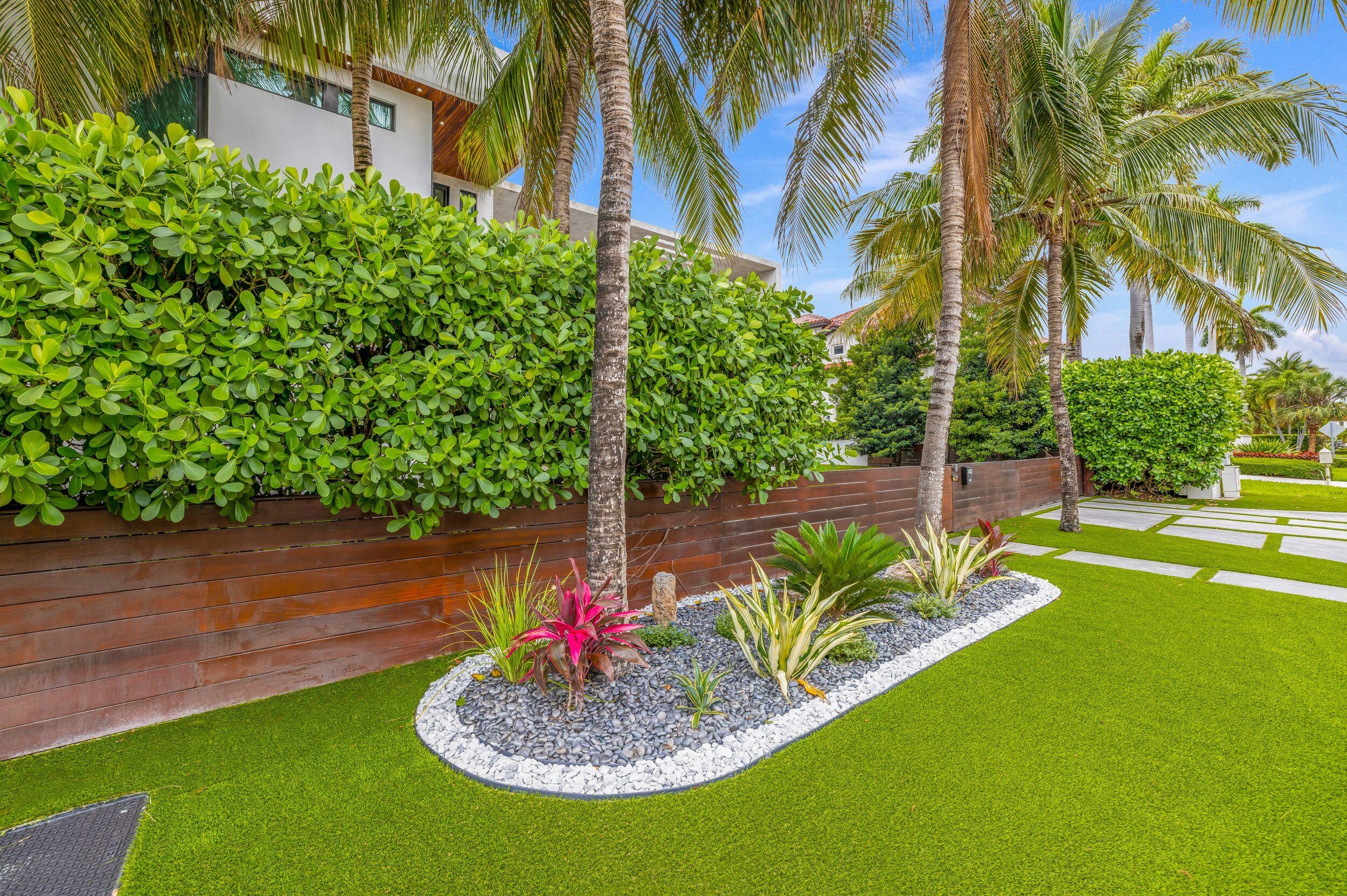 EASTERN SHORES 1ST ADDN - Residential